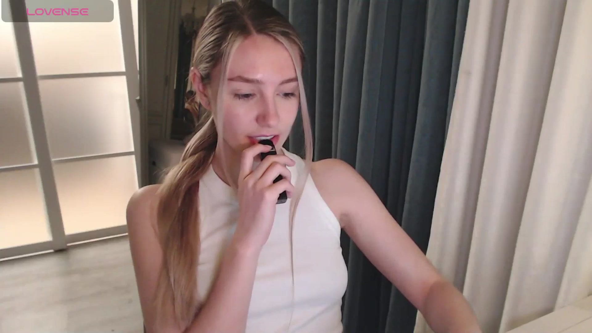 Gallery image thumbnail from Goddessblessu's myfreecams stream on, 03/29/2025, 20:52 image 15 of 20