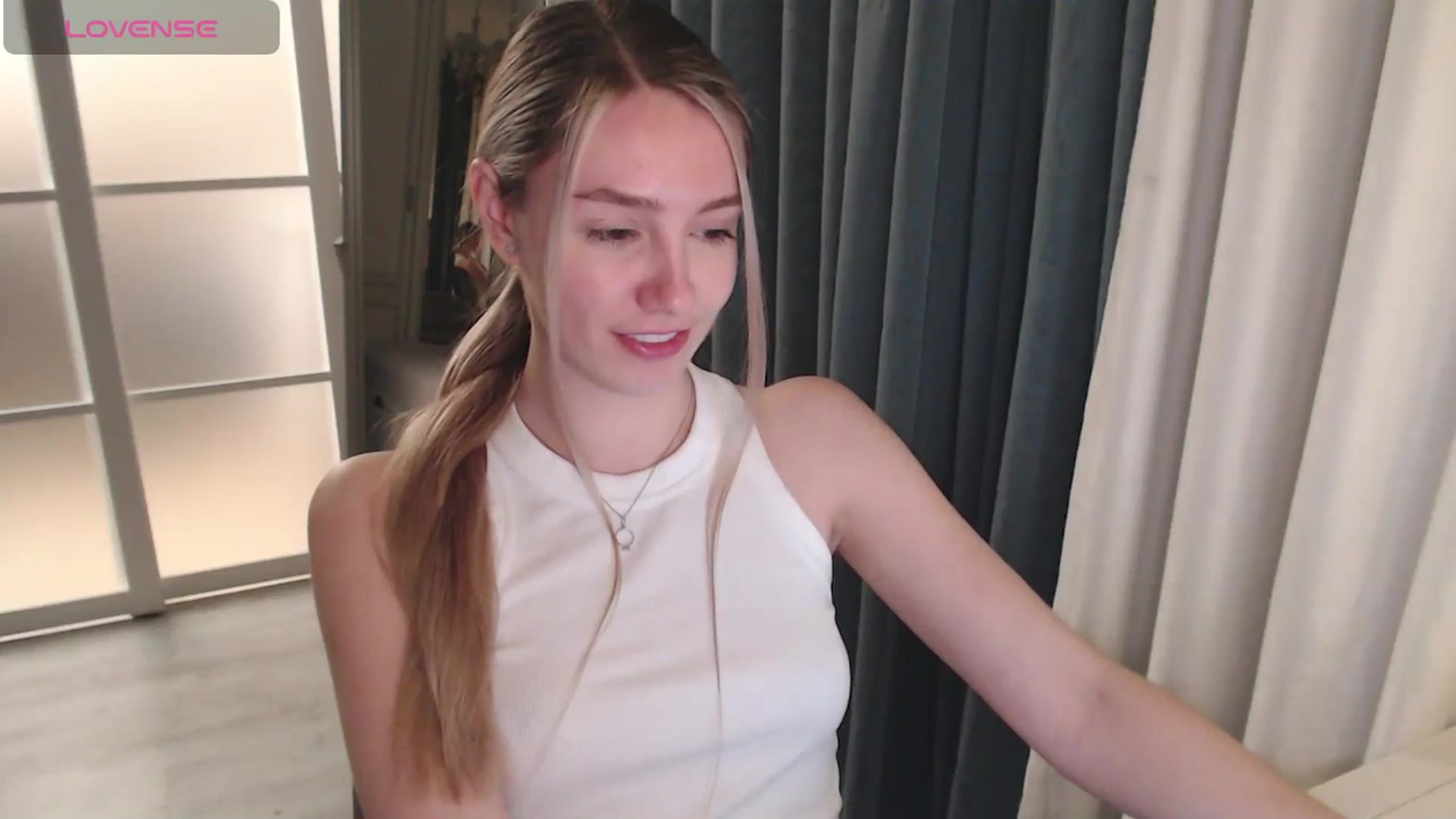 Gallery image thumbnail from Goddessblessu's myfreecams stream on, 03/29/2025, 20:52 image 14 of 20