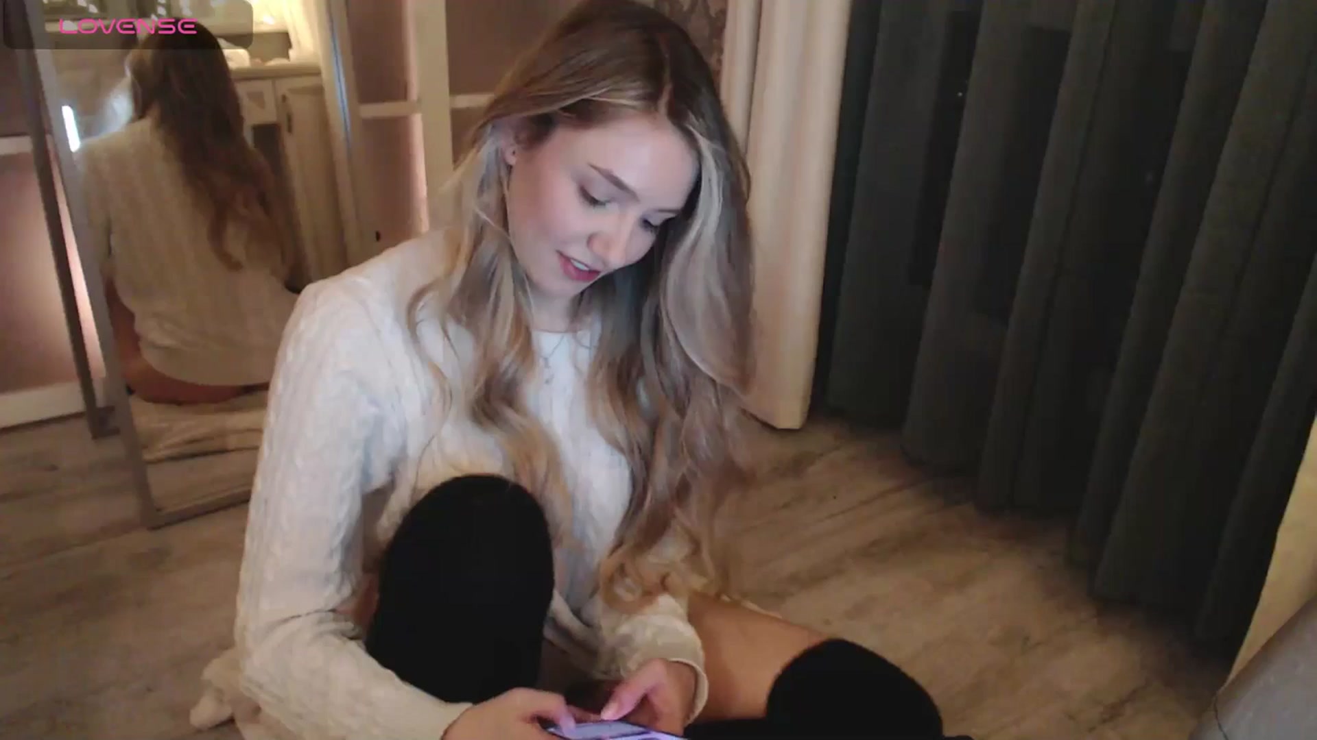 Gallery image thumbnail from Goddessblessu's myfreecams stream on, 03/31/2025, 17:48 image 8 of 20