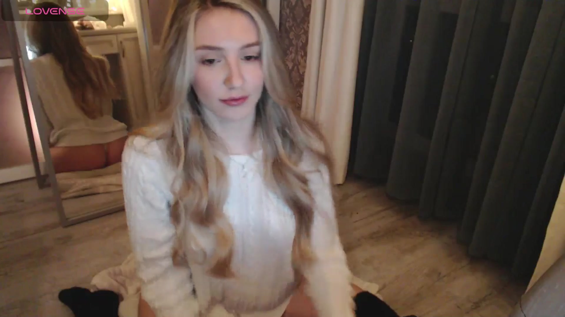 Gallery image thumbnail from Goddessblessu's myfreecams stream on, 03/31/2025, 17:48 image 14 of 20