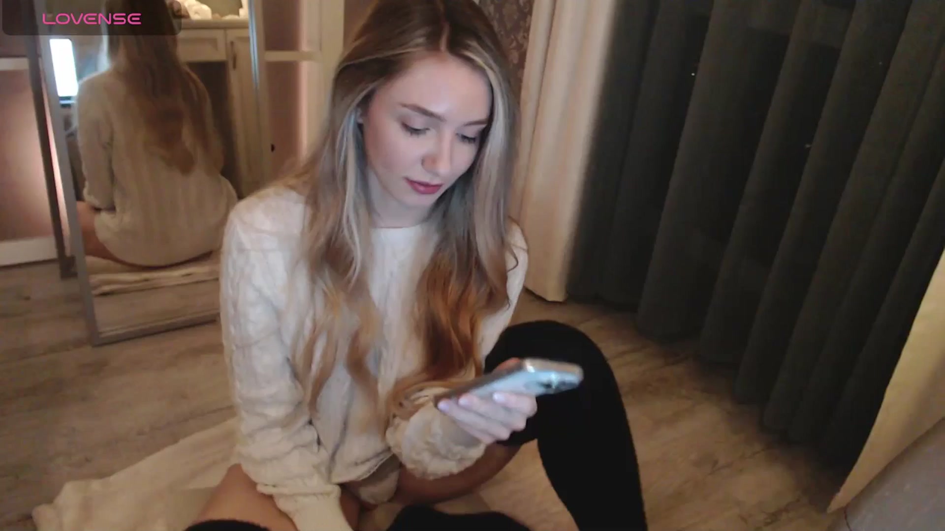 Gallery image thumbnail from Goddessblessu's myfreecams stream on, 03/31/2025, 19:18 image 1 of 20