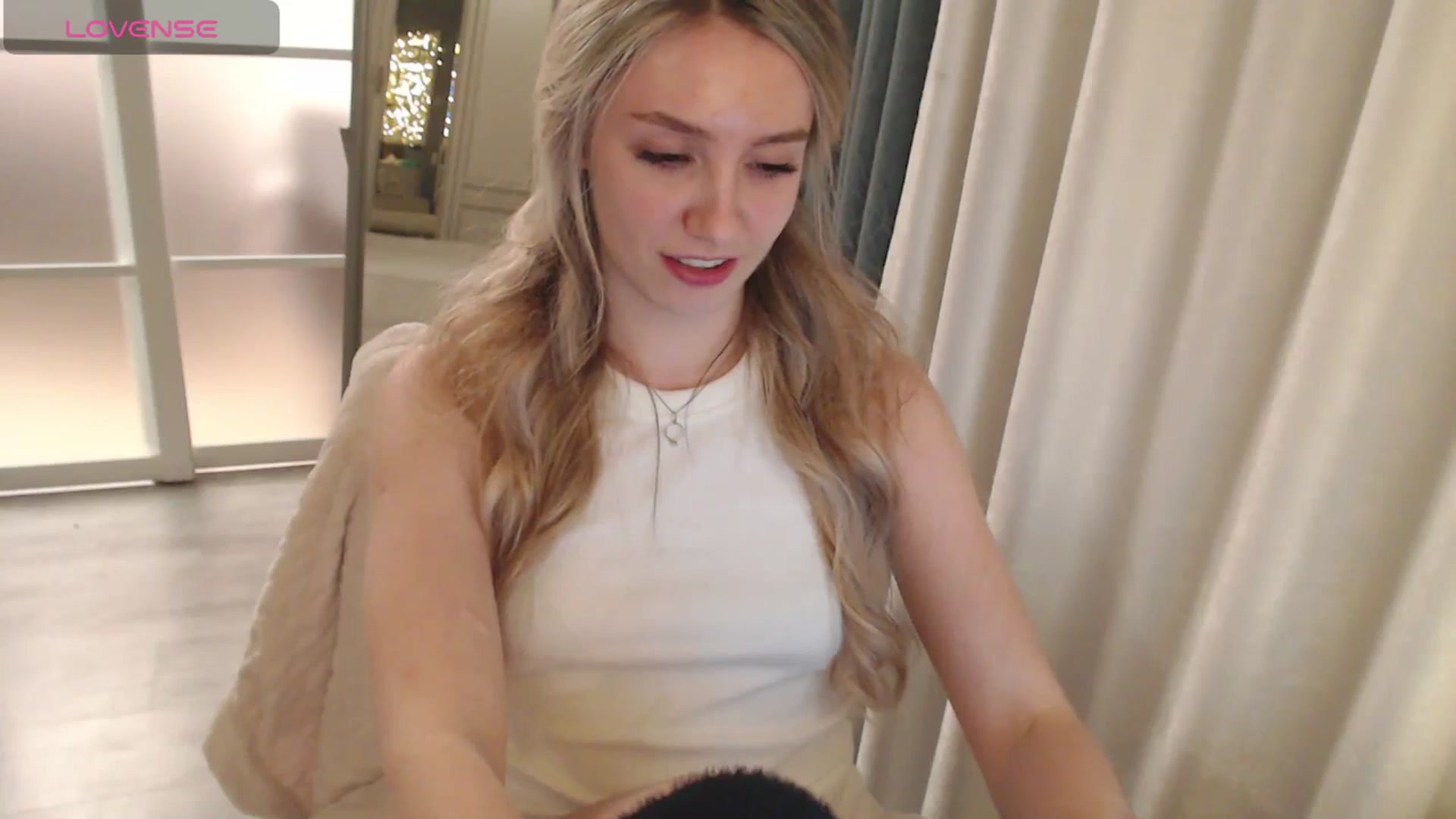 Gallery image thumbnail from Goddessblessu's myfreecams stream on, 04/01/2025, 21:25 image 20 of 20
