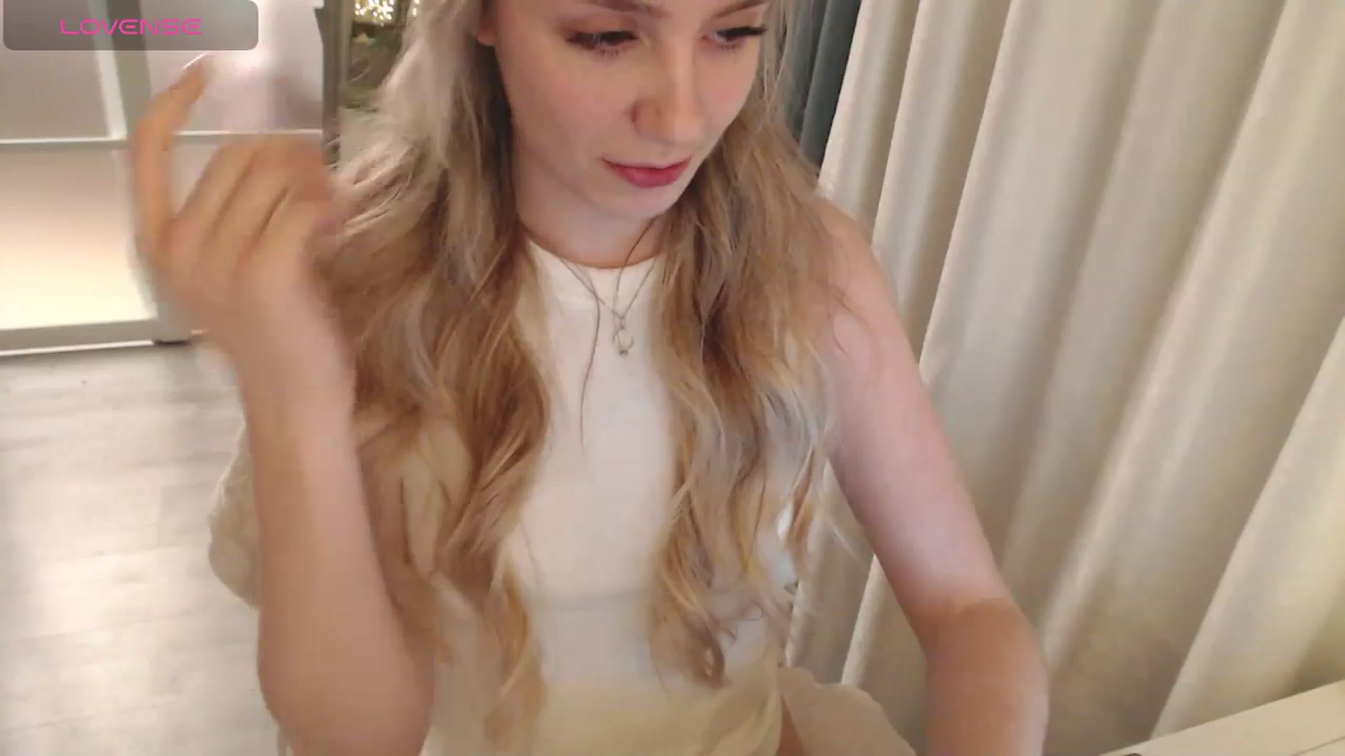 Gallery image thumbnail from Goddessblessu's myfreecams stream on, 04/01/2025, 21:25 image 12 of 20