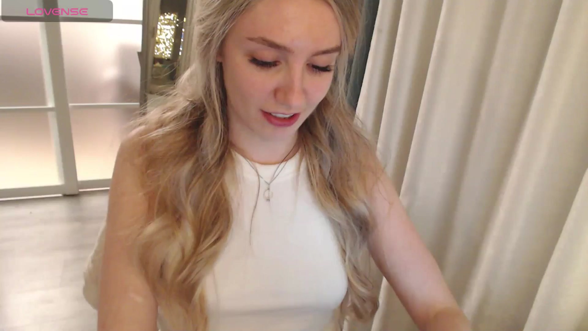 Gallery image thumbnail from Goddessblessu's myfreecams stream on, 04/01/2025, 21:25 image 14 of 20