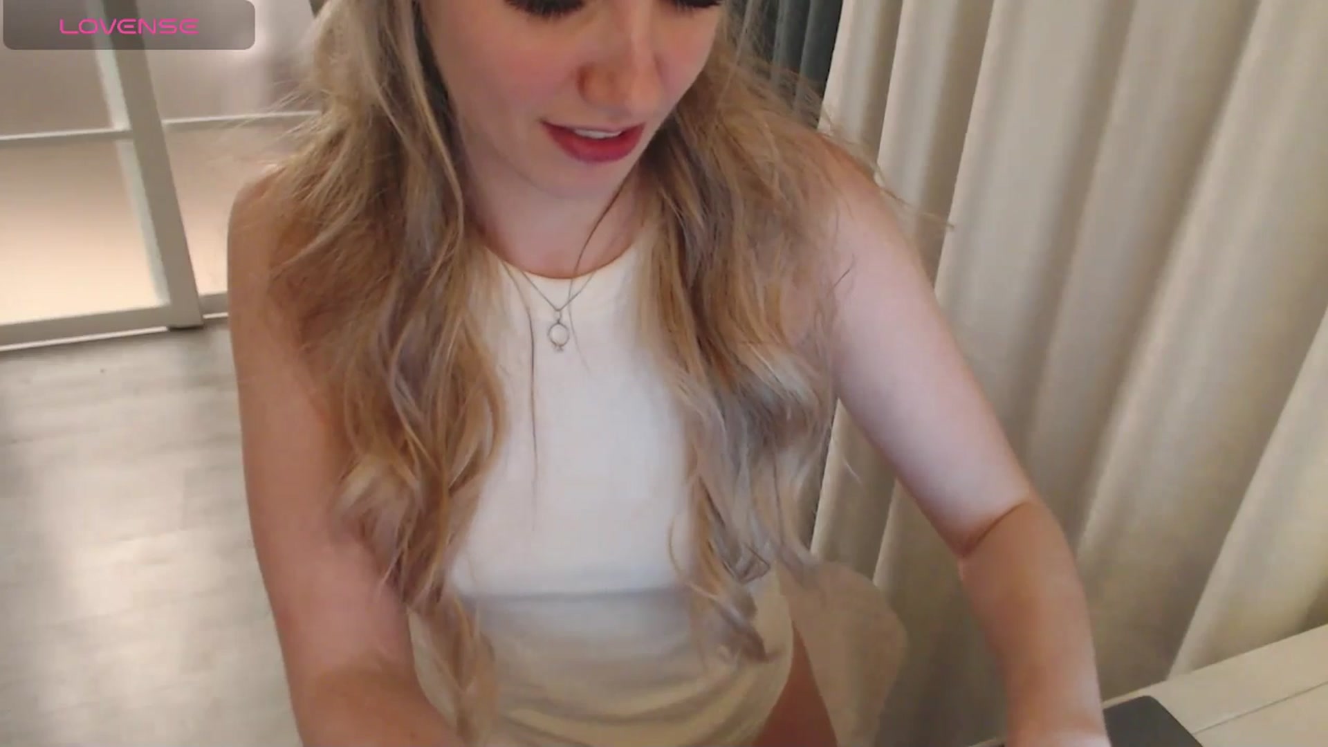 Gallery image thumbnail from Goddessblessu's myfreecams stream on, 04/01/2025, 21:25 image 7 of 20