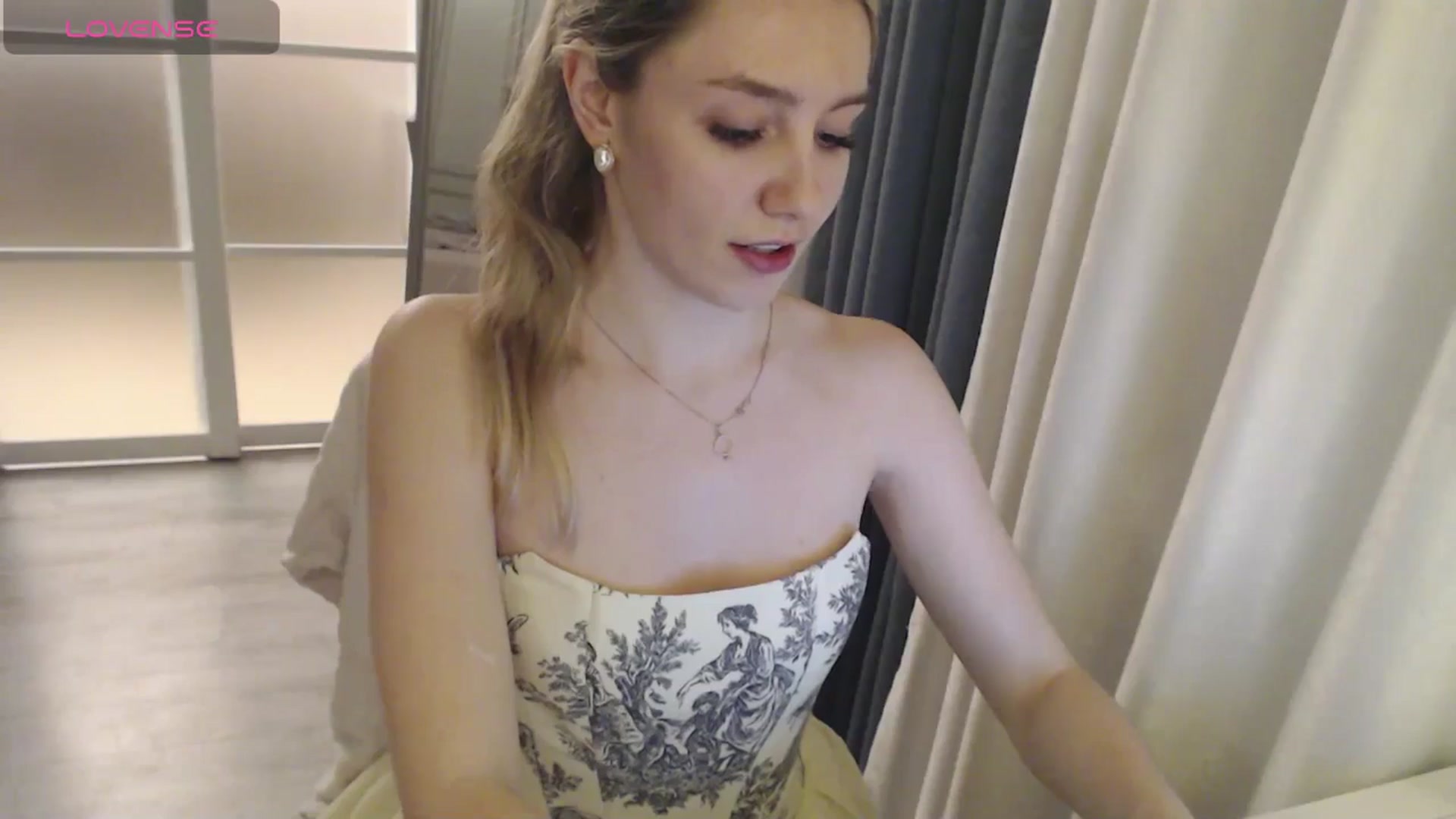 Gallery image thumbnail from Goddessblessu's myfreecams stream on, 04/05/2025, 21:24 image 16 of 20