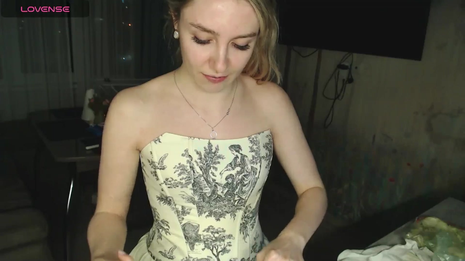 Gallery image thumbnail from Goddessblessu's myfreecams stream on, 04/05/2025, 23:05 image 10 of 20