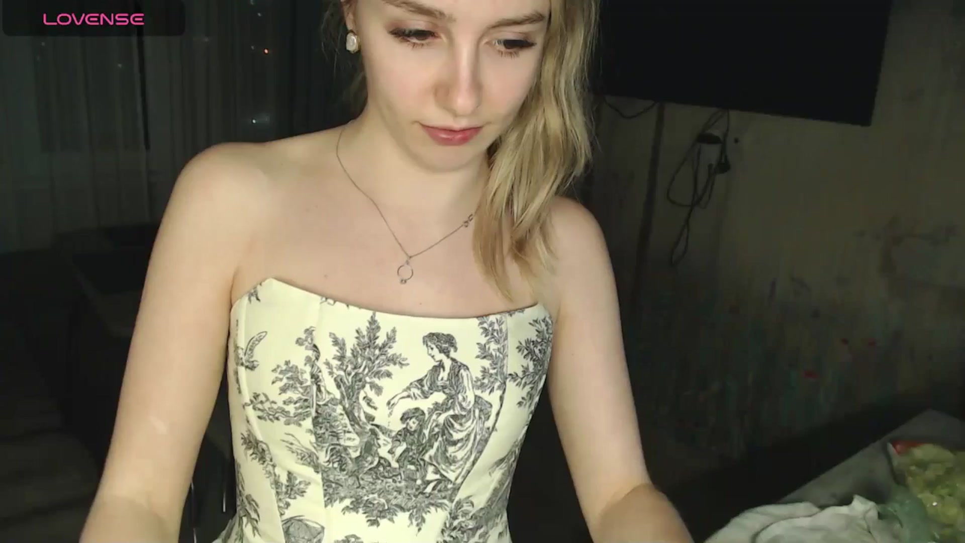 Gallery image thumbnail from Goddessblessu's myfreecams stream on, 04/05/2025, 23:05 image 15 of 20