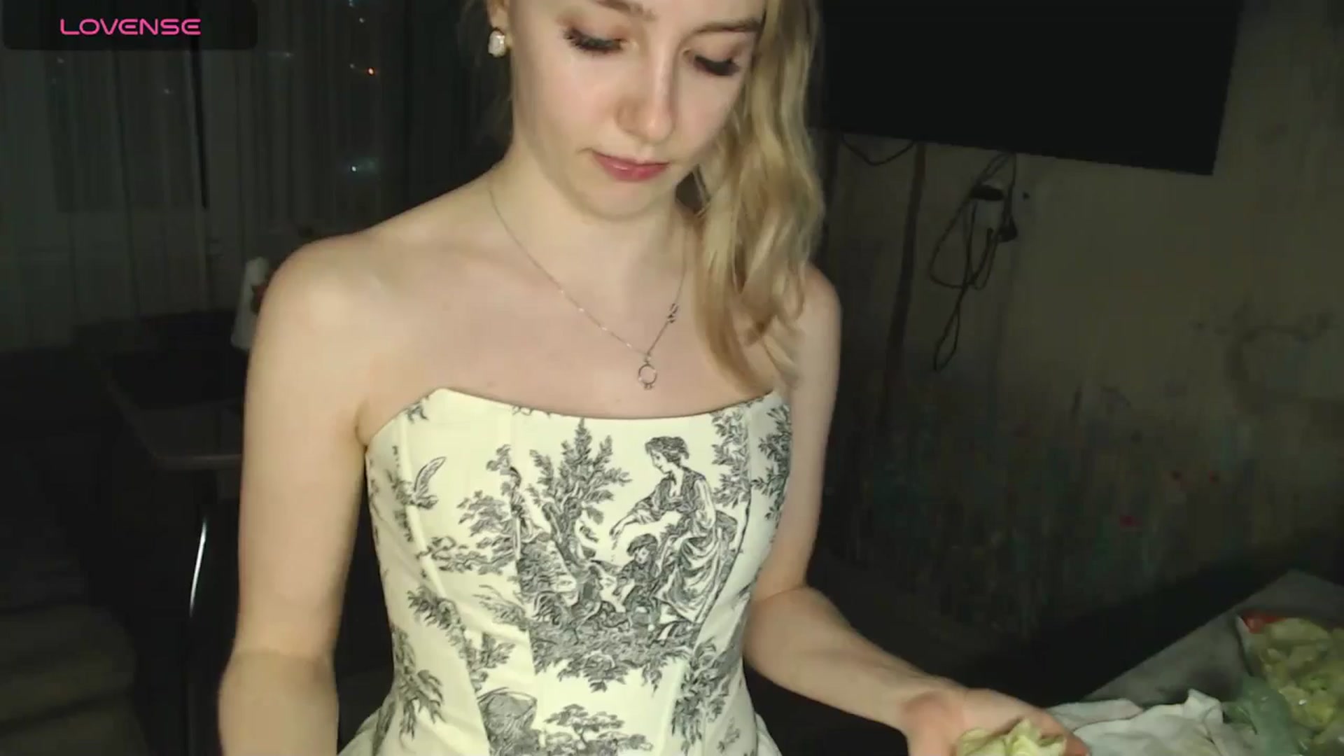 Gallery image thumbnail from Goddessblessu's myfreecams stream on, 04/05/2025, 23:05 image 14 of 20
