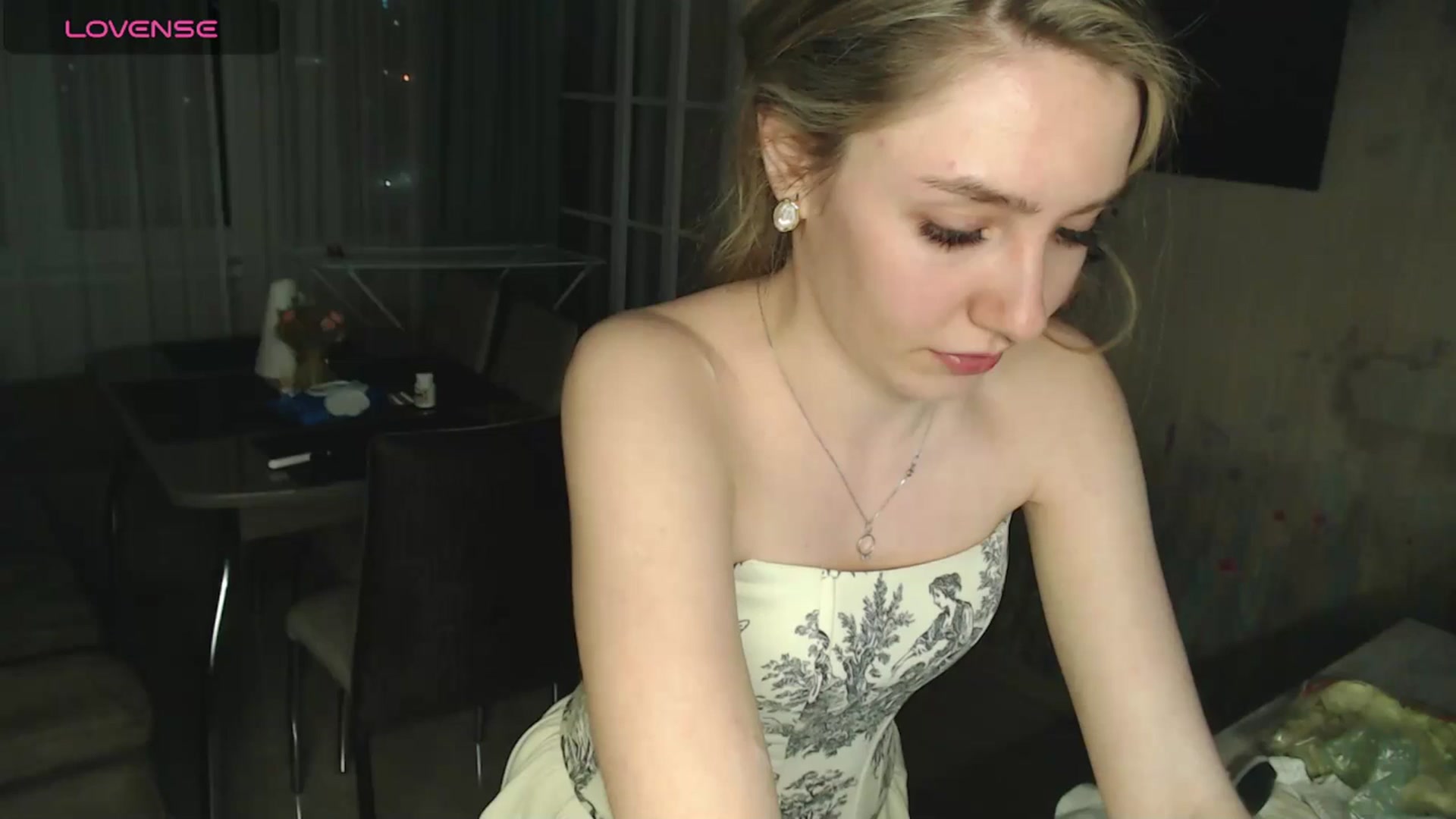 Gallery image thumbnail from Goddessblessu's myfreecams stream on, 04/05/2025, 23:05 image 8 of 20