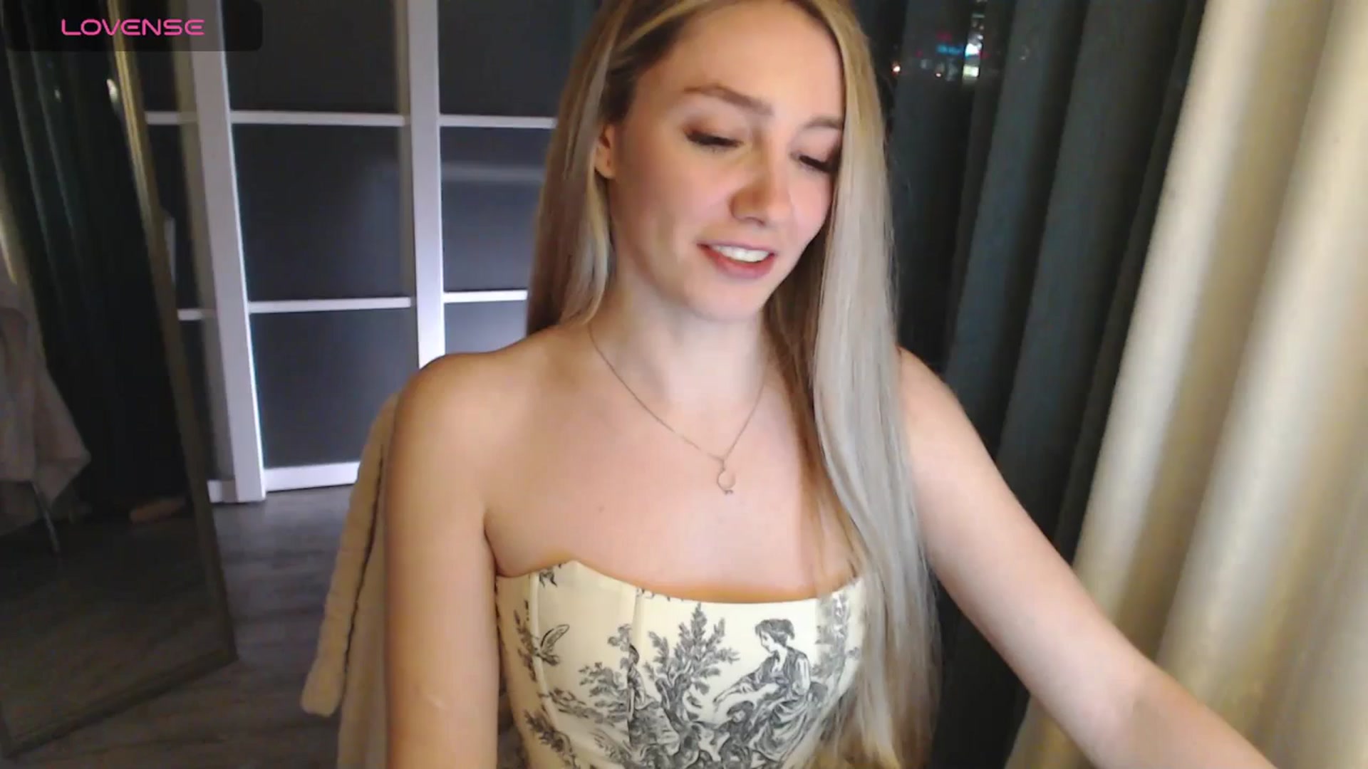 Gallery image thumbnail from Goddessblessu's myfreecams stream on, 04/07/2025, 20:29 image 19 of 20