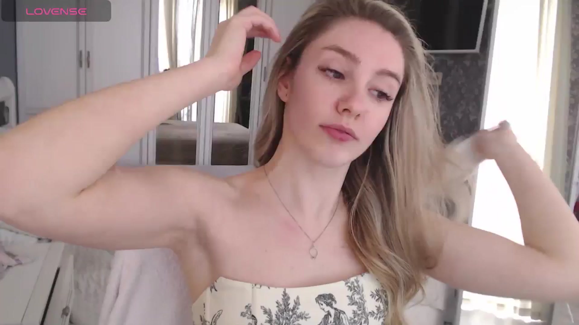 Gallery image thumbnail from Goddessblessu's myfreecams stream on, 04/13/2025, 10:50 image 1 of 20