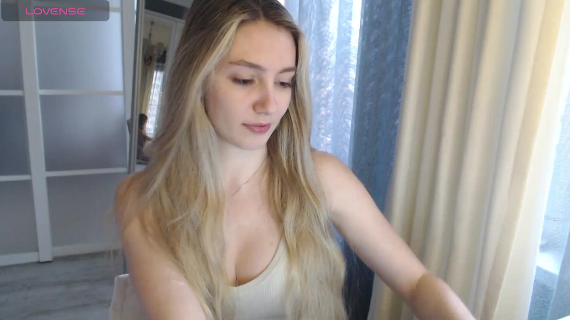 Gallery image thumbnail from Goddessblessu's myfreecams stream on, 04/20/2025, 15:36 image 13 of 20