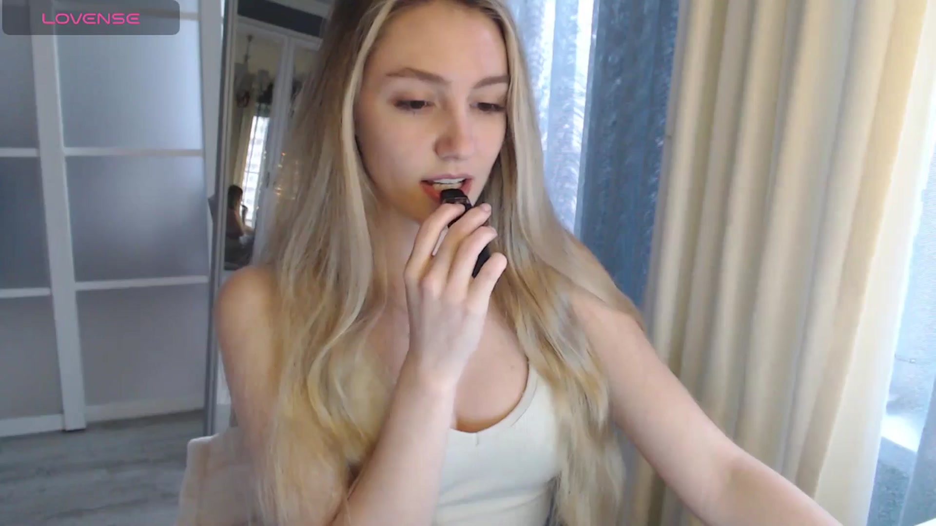 Gallery image thumbnail from Goddessblessu's myfreecams stream on, 04/20/2025, 15:36 image 5 of 20