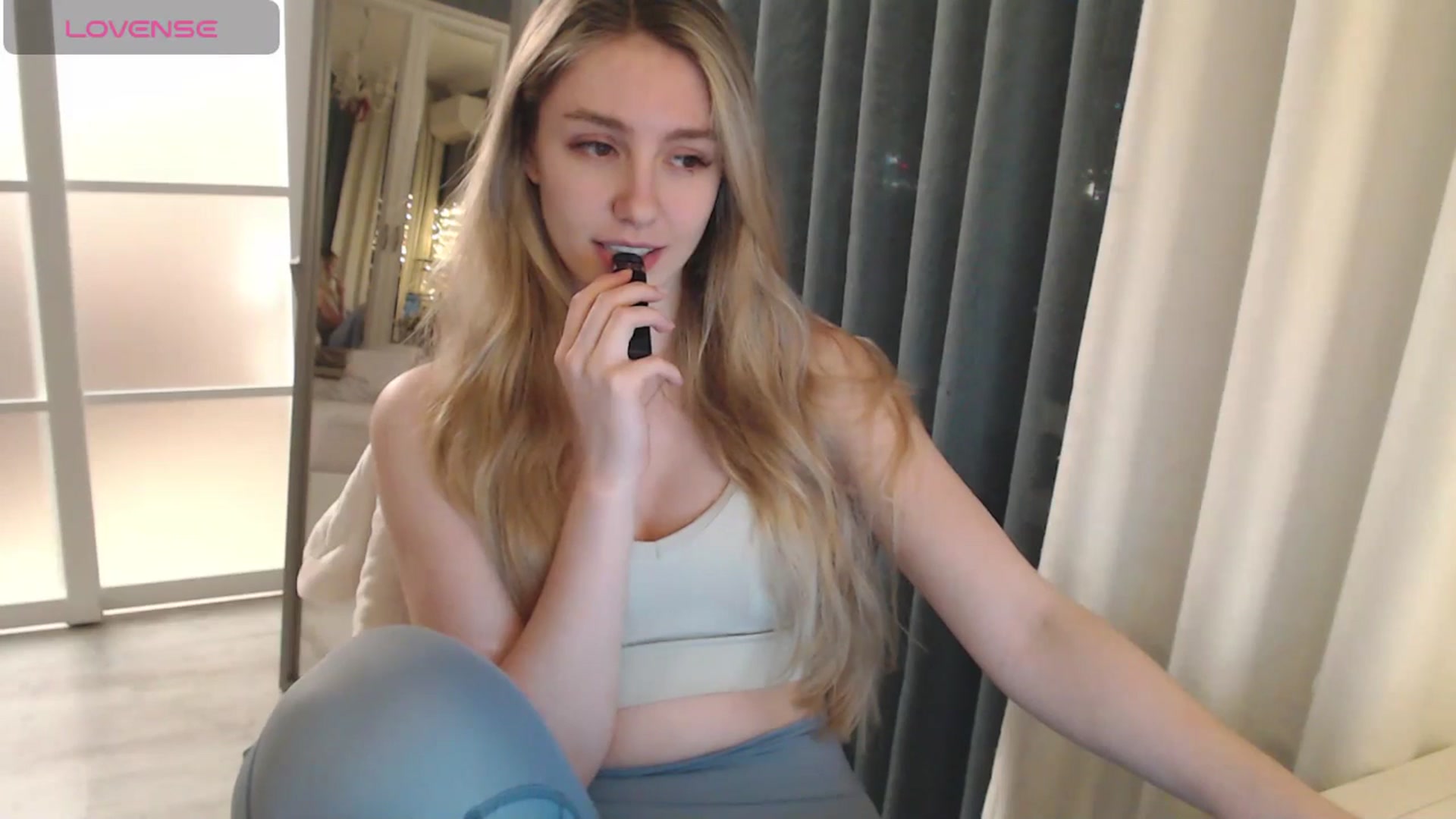 Gallery image thumbnail from Goddessblessu's myfreecams stream on, 04/22/2025, 21:05 image 3 of 20