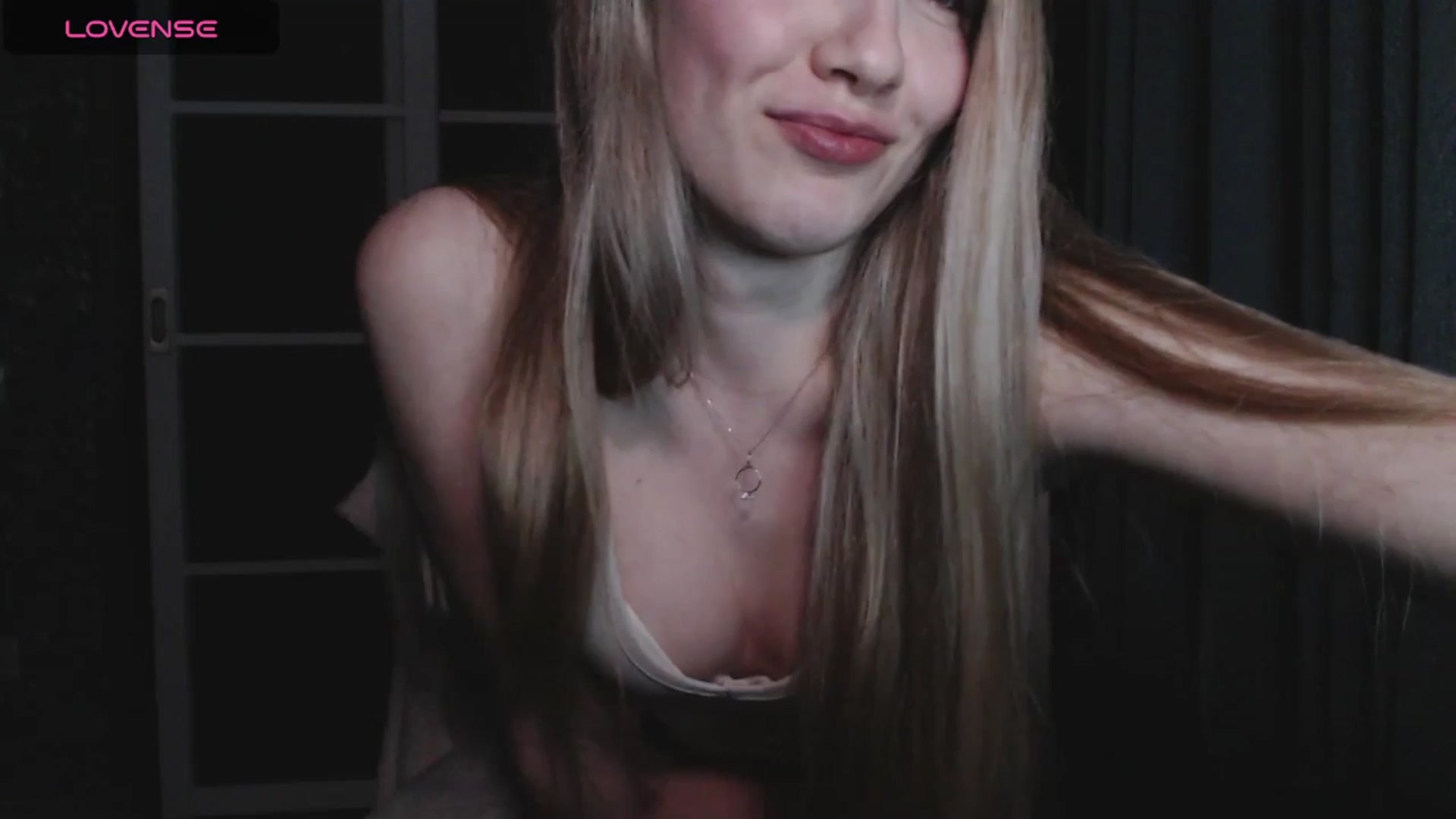 Gallery image thumbnail from Goddessblessu's myfreecams stream on, 04/24/2025, 21:40 image 12 of 20