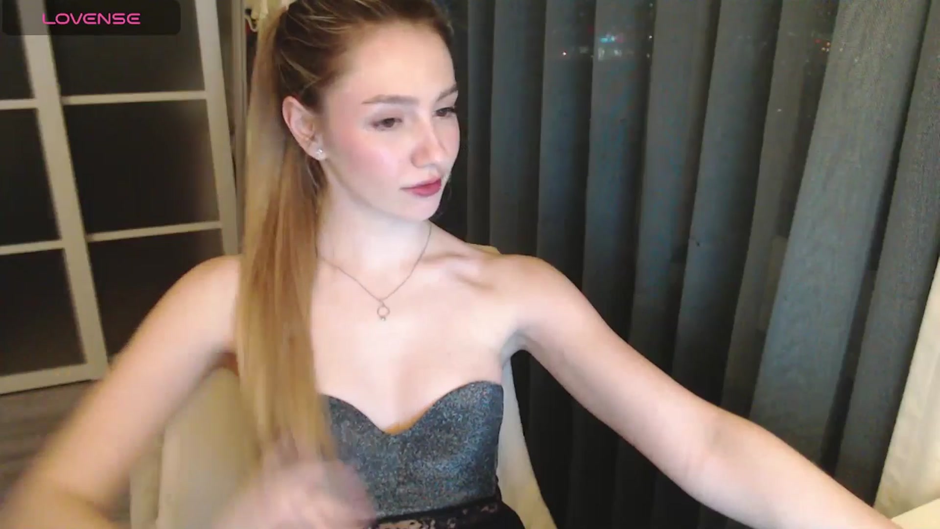 Gallery image thumbnail from Goddessblessu's myfreecams stream on, 04/25/2025, 22:46 image 12 of 20