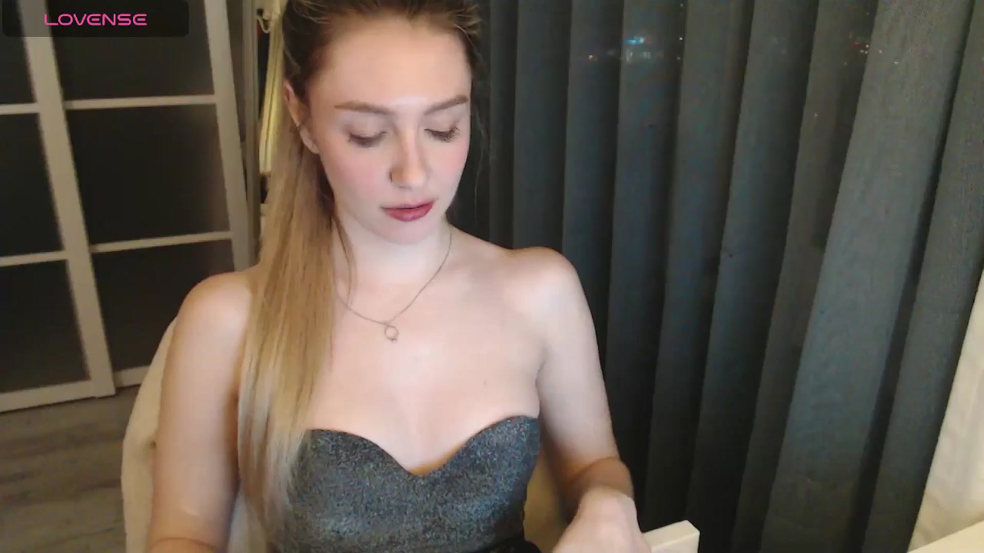 Gallery image thumbnail from Goddessblessu's myfreecams stream on, 04/25/2025, 22:46 image 16 of 20