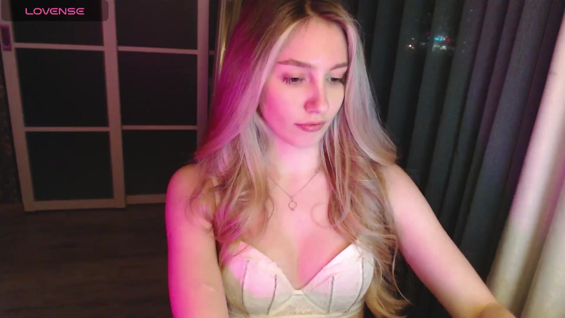 Gallery image thumbnail from Goddessblessu's myfreecams stream on, 04/30/2025, 20:52 image 8 of 20