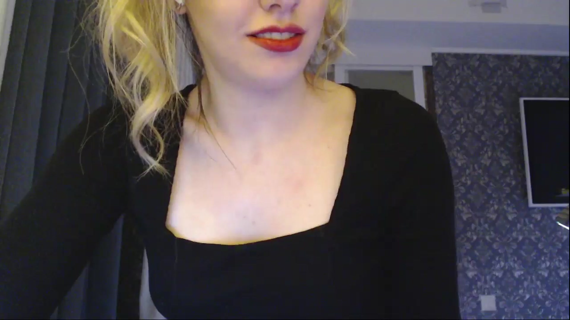 Gallery image thumbnail from Goddessblessu's myfreecams stream on, 06/06/2025, 18:45 image 11 of 20