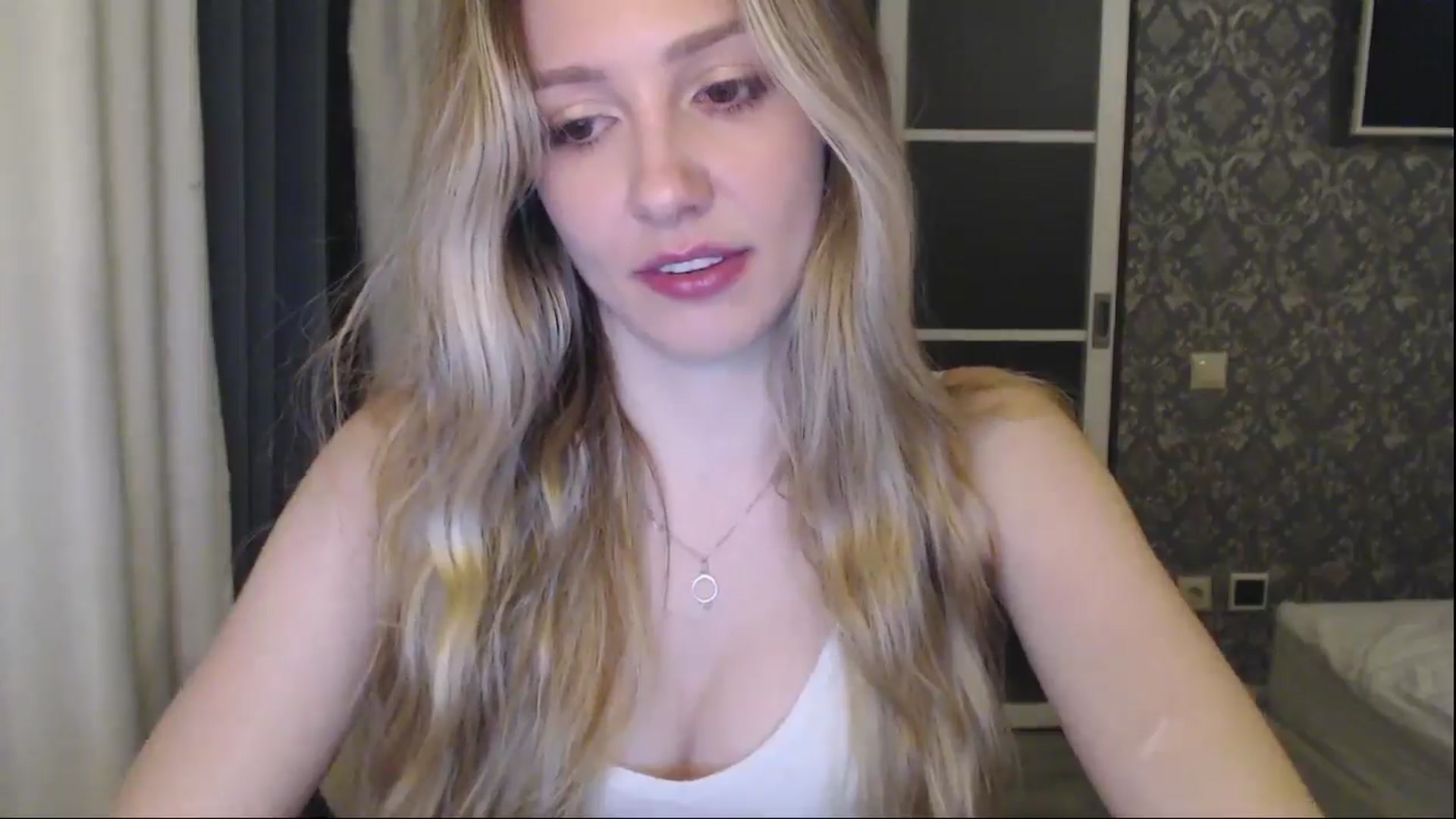 Gallery image thumbnail from Goddessblessu's myfreecams stream on, 08/10/2025, 20:31 image 9 of 20