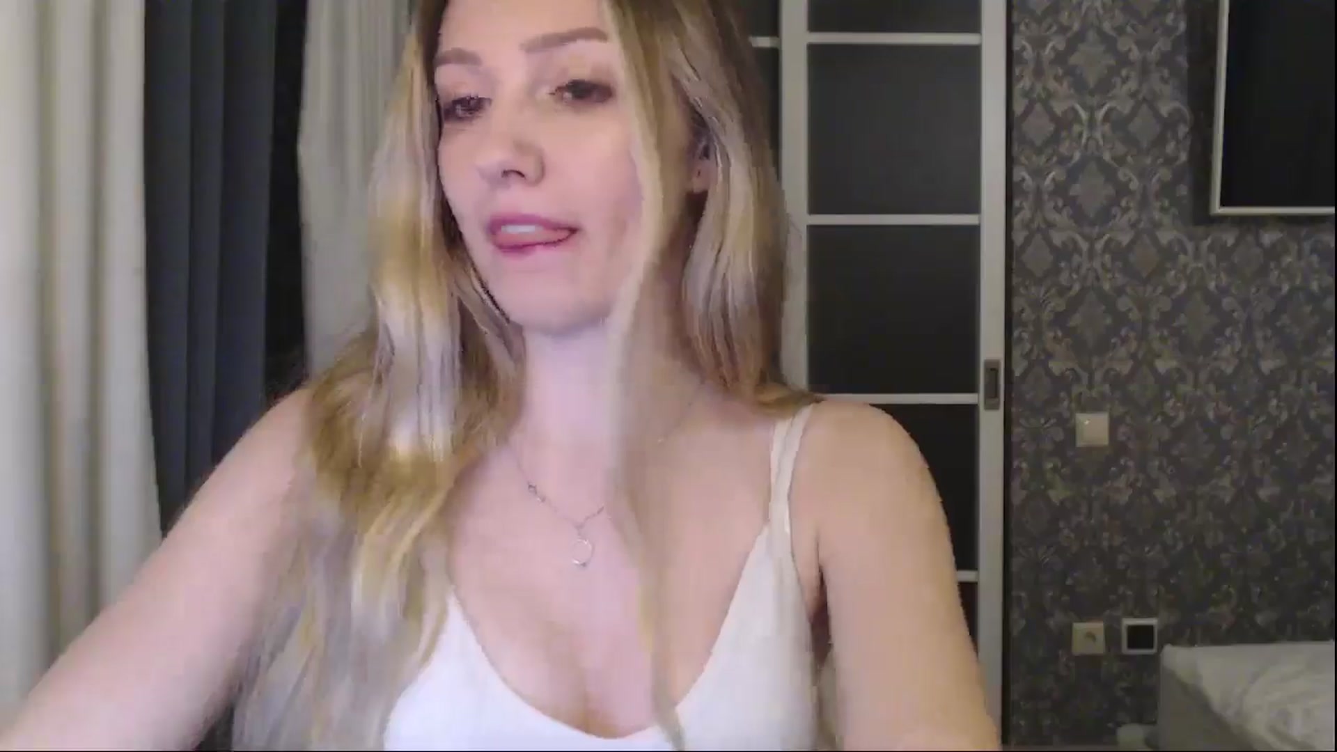 Gallery image thumbnail from Goddessblessu's myfreecams stream on, 08/10/2025, 20:31 image 11 of 20