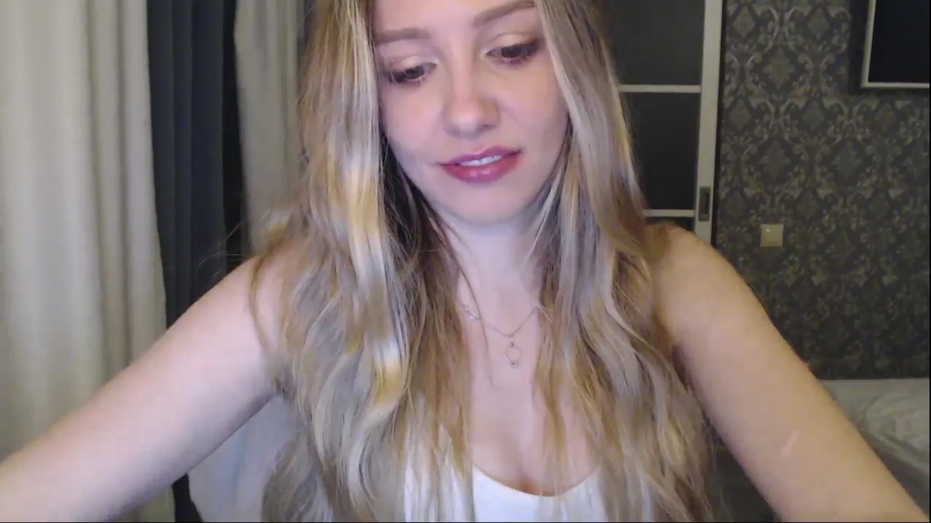 Gallery image thumbnail from Goddessblessu's myfreecams stream on, 08/10/2025, 20:31 image 4 of 20