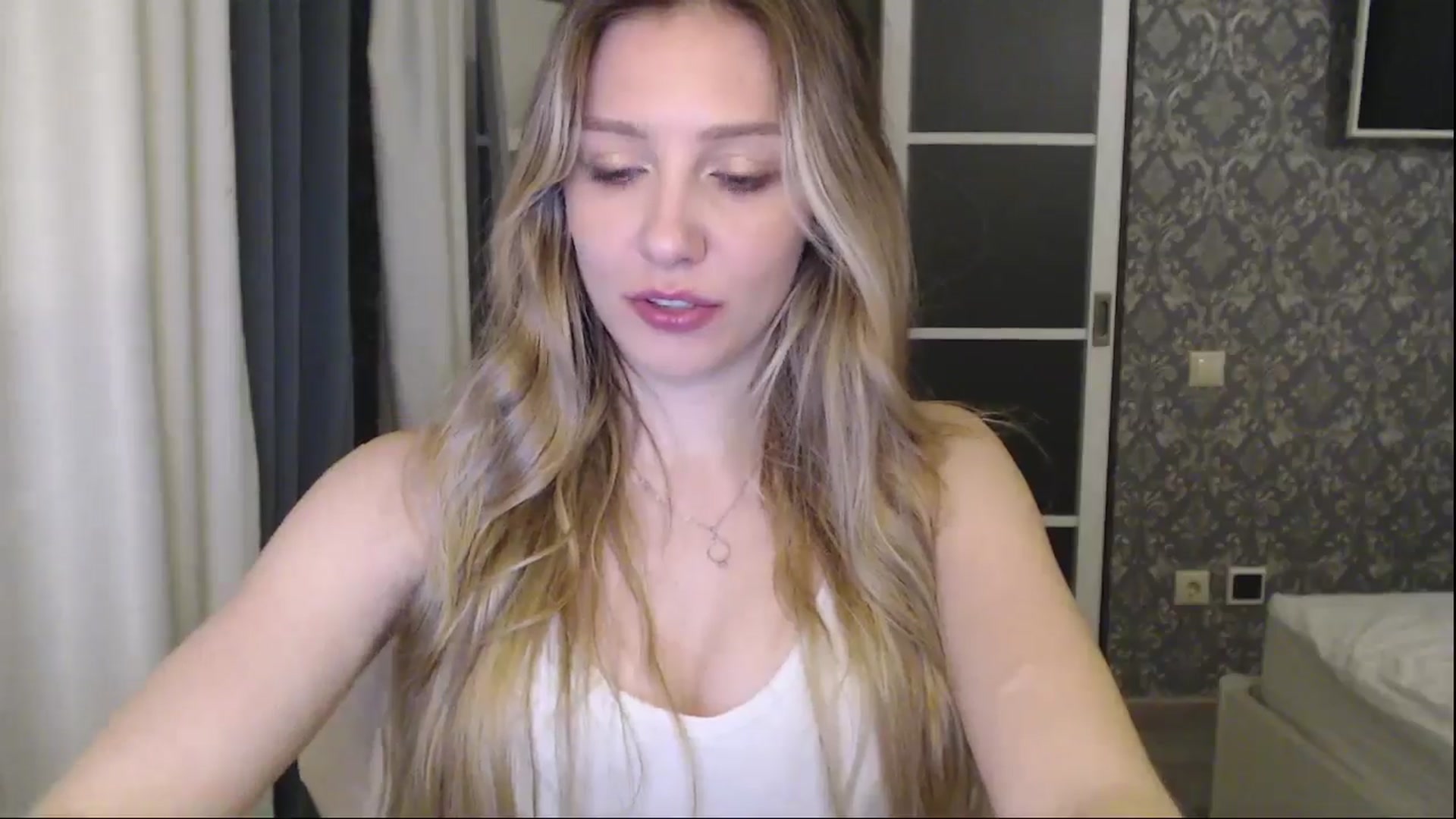 Gallery image thumbnail from Goddessblessu's myfreecams stream on, 08/10/2025, 20:31 image 6 of 20