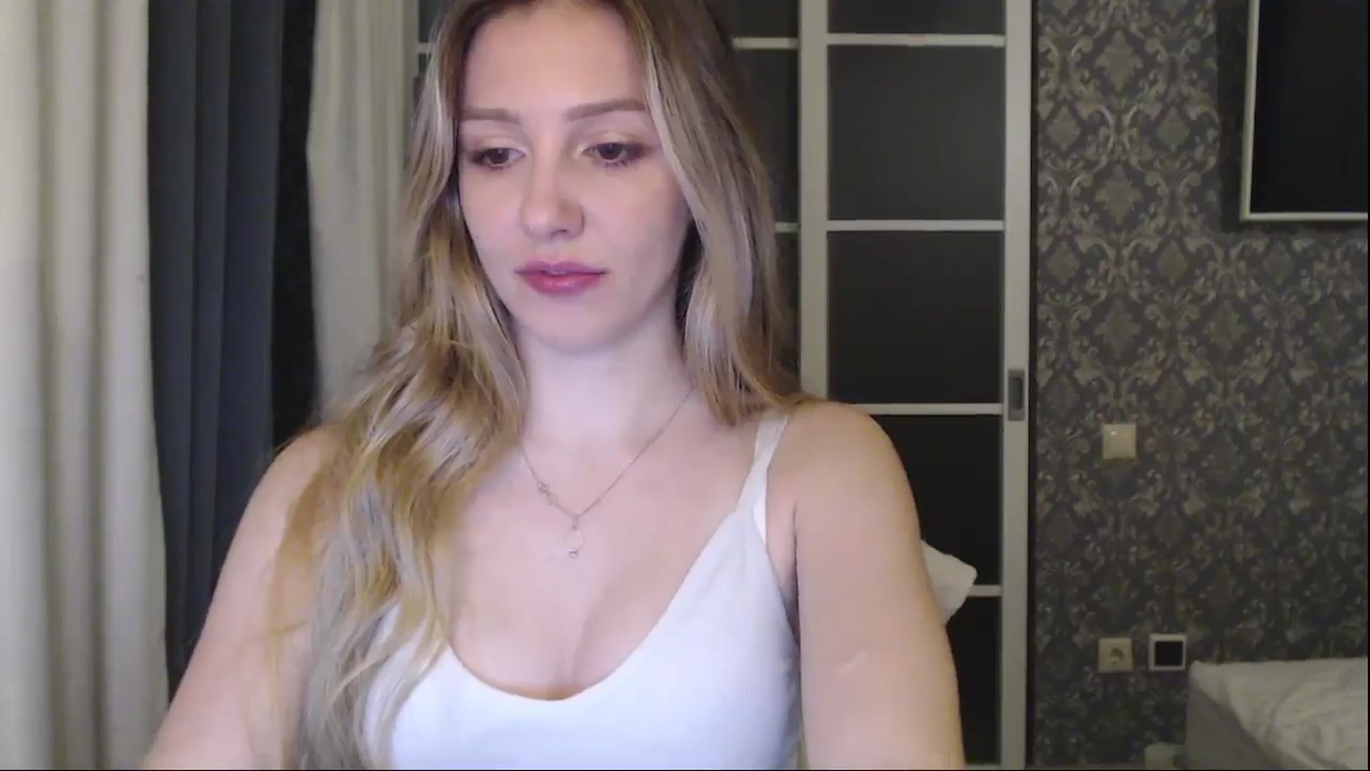 Gallery image thumbnail from Goddessblessu's myfreecams stream on, 08/10/2025, 20:31 image 12 of 20
