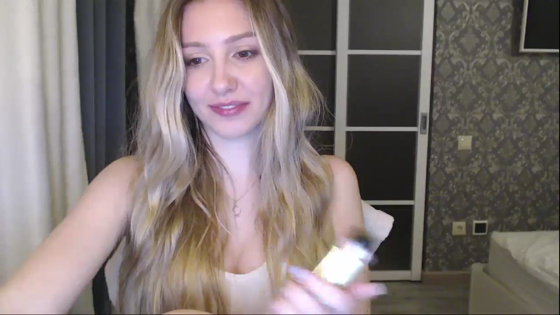 Gallery image thumbnail from Goddessblessu's myfreecams stream on, 08/10/2025, 20:31 image 8 of 20