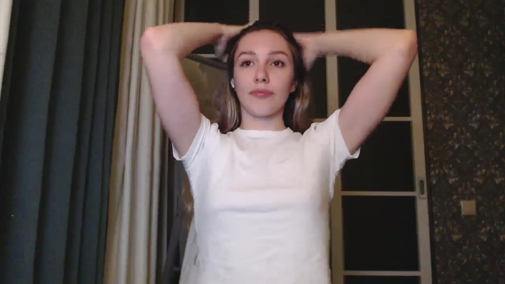 Gallery image thumbnail from Goddessblessu's myfreecams stream on, 08/19/2025, 19:56 image 15 of 20