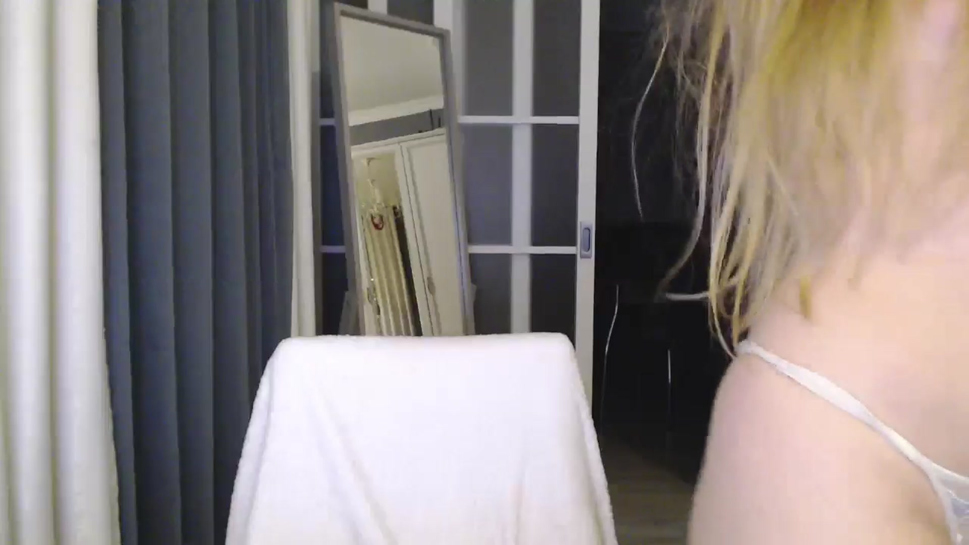 Gallery image thumbnail from Goddessblessu's myfreecams stream on, 08/28/2025, 19:22 image 8 of 20