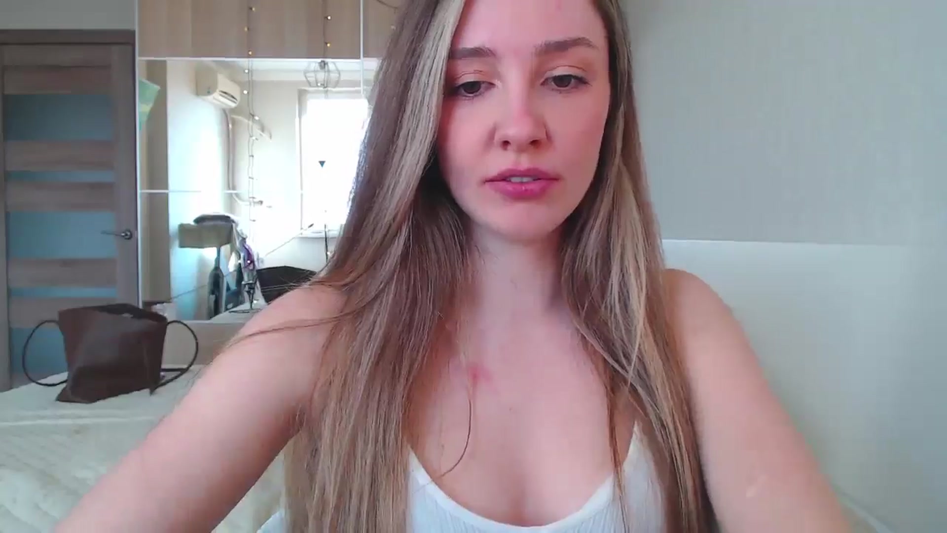 Gallery image thumbnail from Goddessblessu's myfreecams stream on, 09/25/2025, 13:33 image 17 of 20