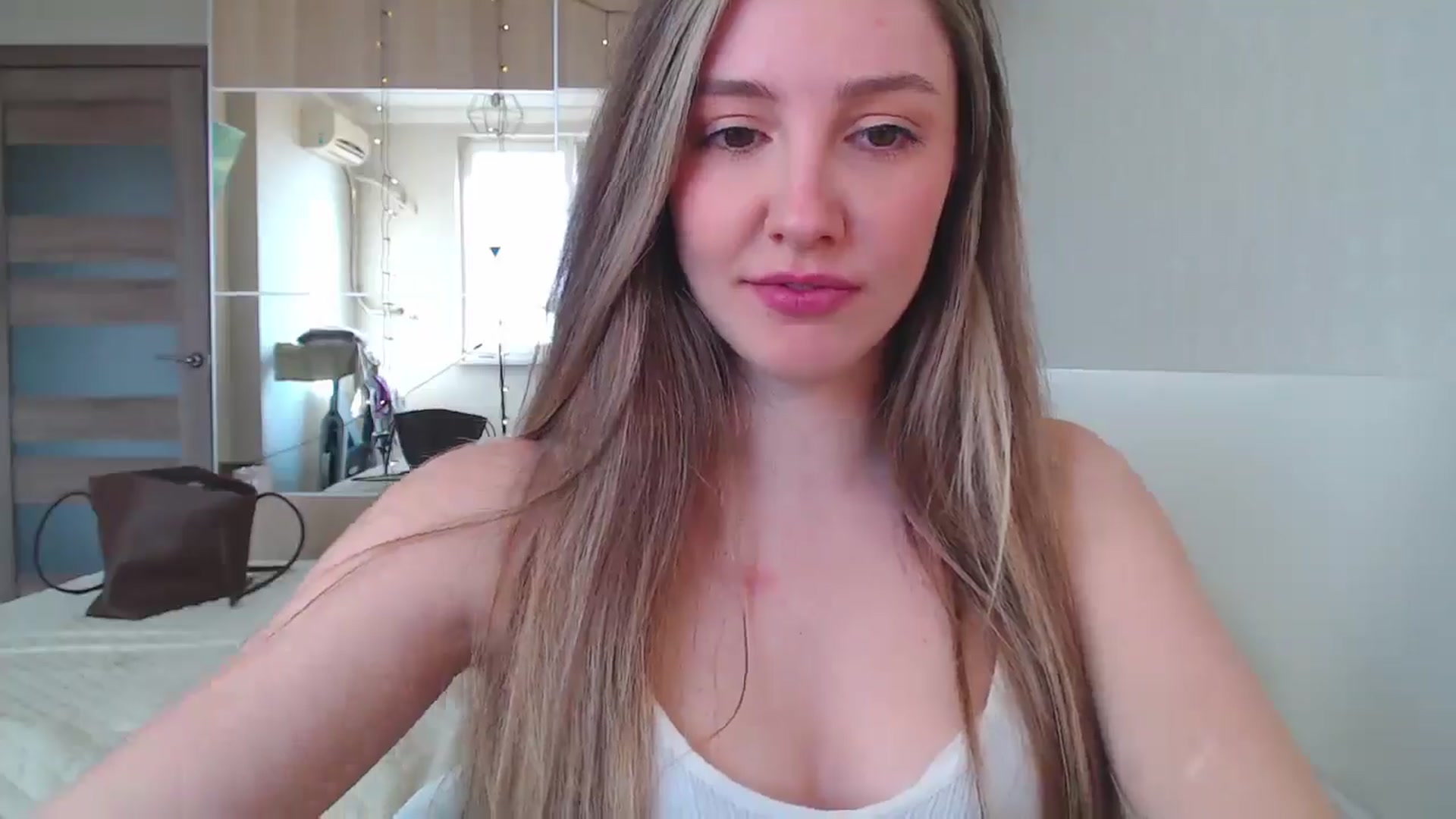 Gallery image thumbnail from Goddessblessu's myfreecams stream on, 09/25/2025, 13:33 image 18 of 20