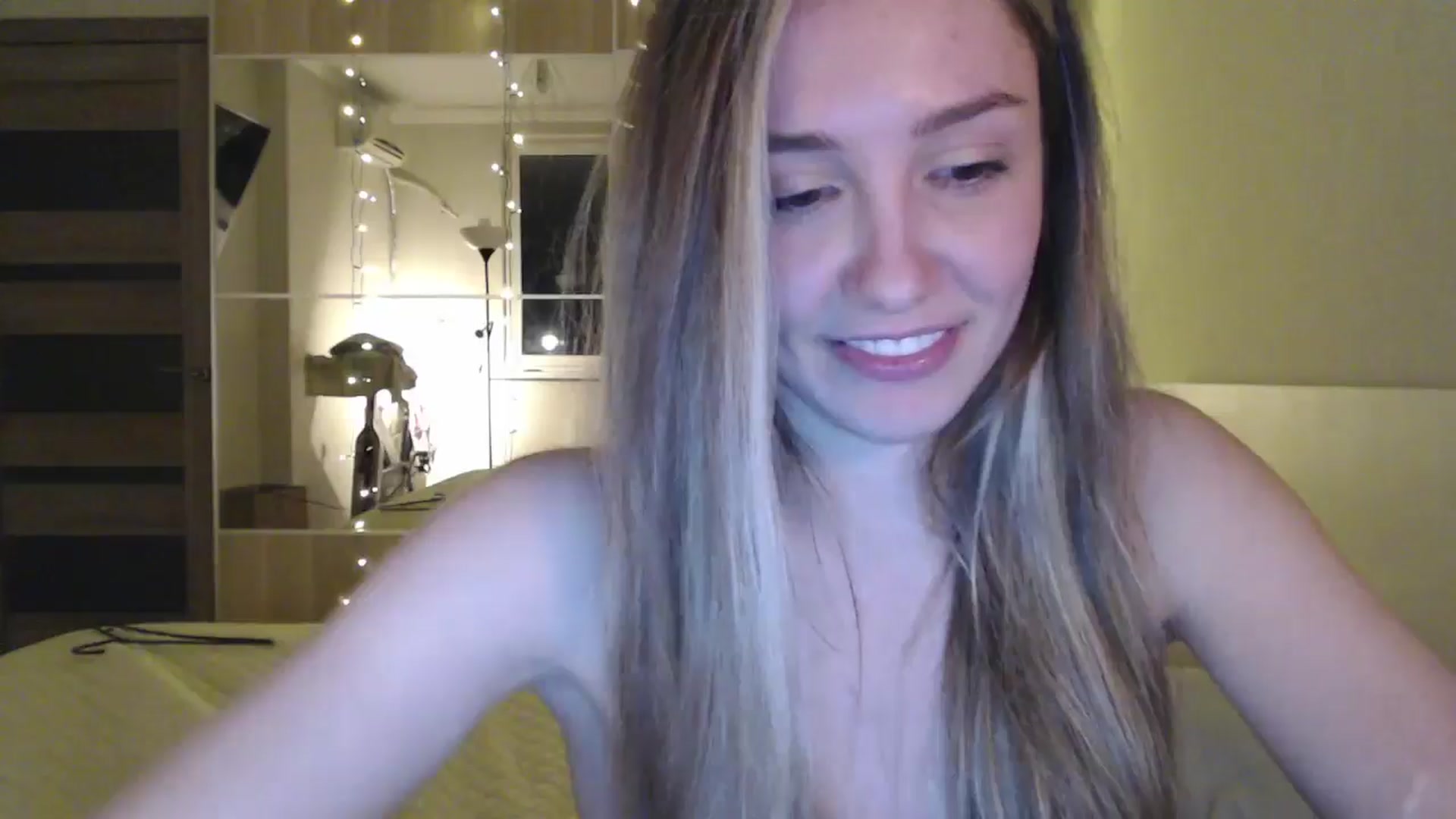 Gallery image thumbnail from Goddessblessu's myfreecams stream on, 09/25/2025, 17:07 image 12 of 20