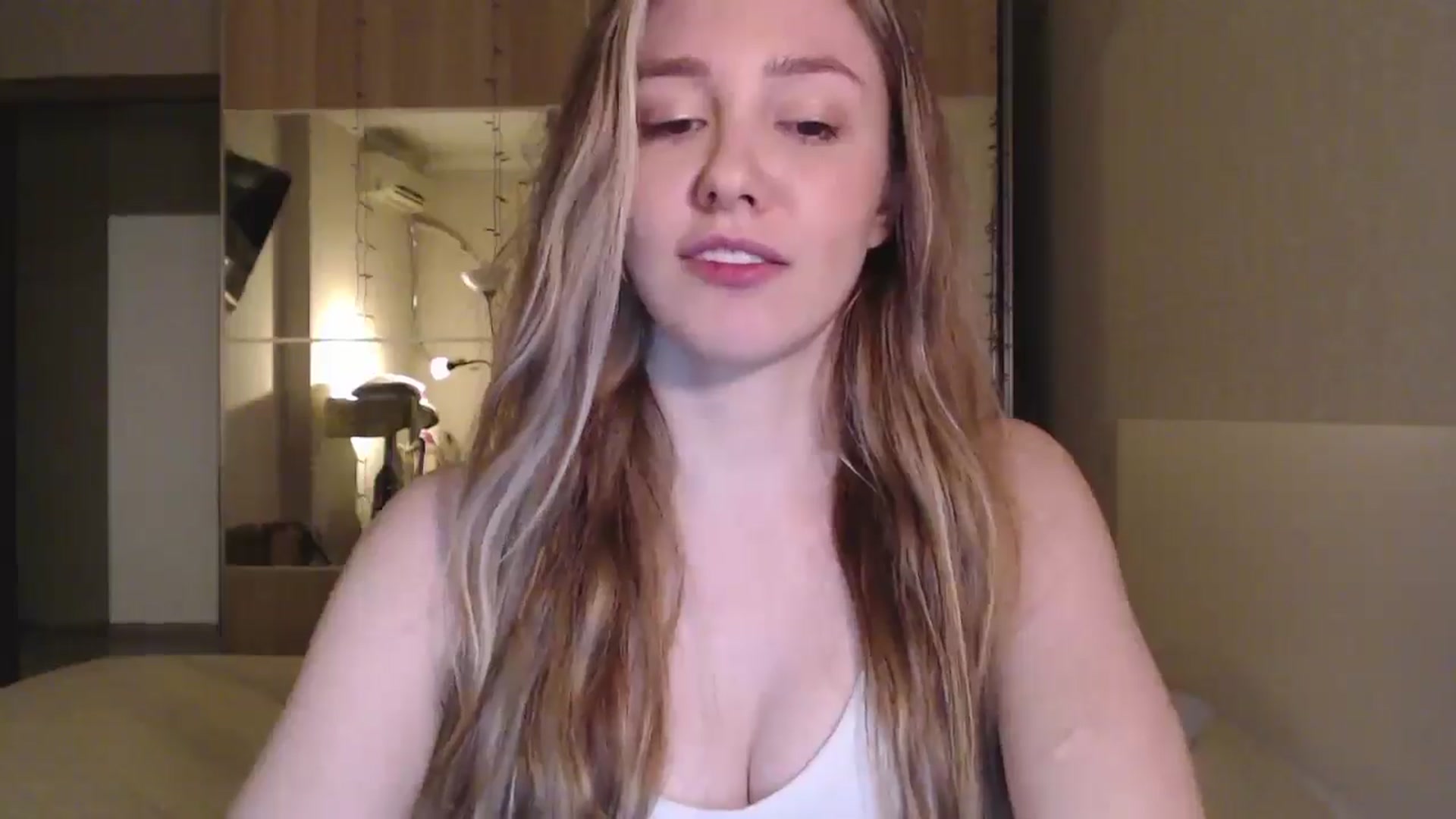 Gallery image thumbnail from Goddessblessu's myfreecams stream on, 10/05/2025, 18:28 image 13 of 20
