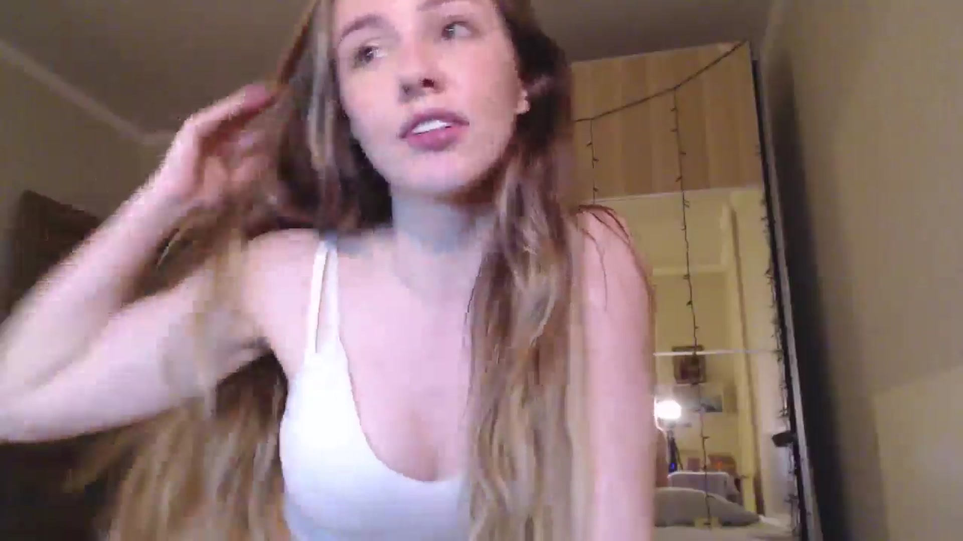 Gallery image thumbnail from Goddessblessu's myfreecams stream on, 10/05/2025, 18:28 image 6 of 20