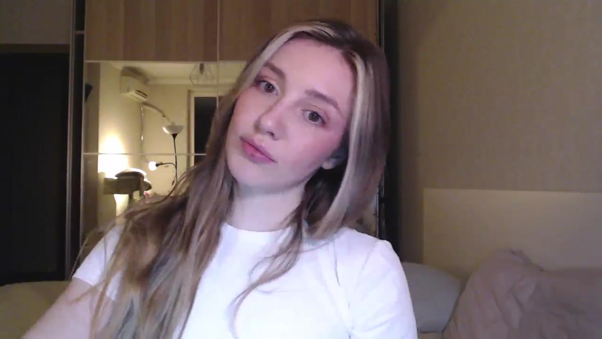 Gallery image thumbnail from Goddessblessu's myfreecams stream on, 10/09/2025, 19:16 image 19 of 20