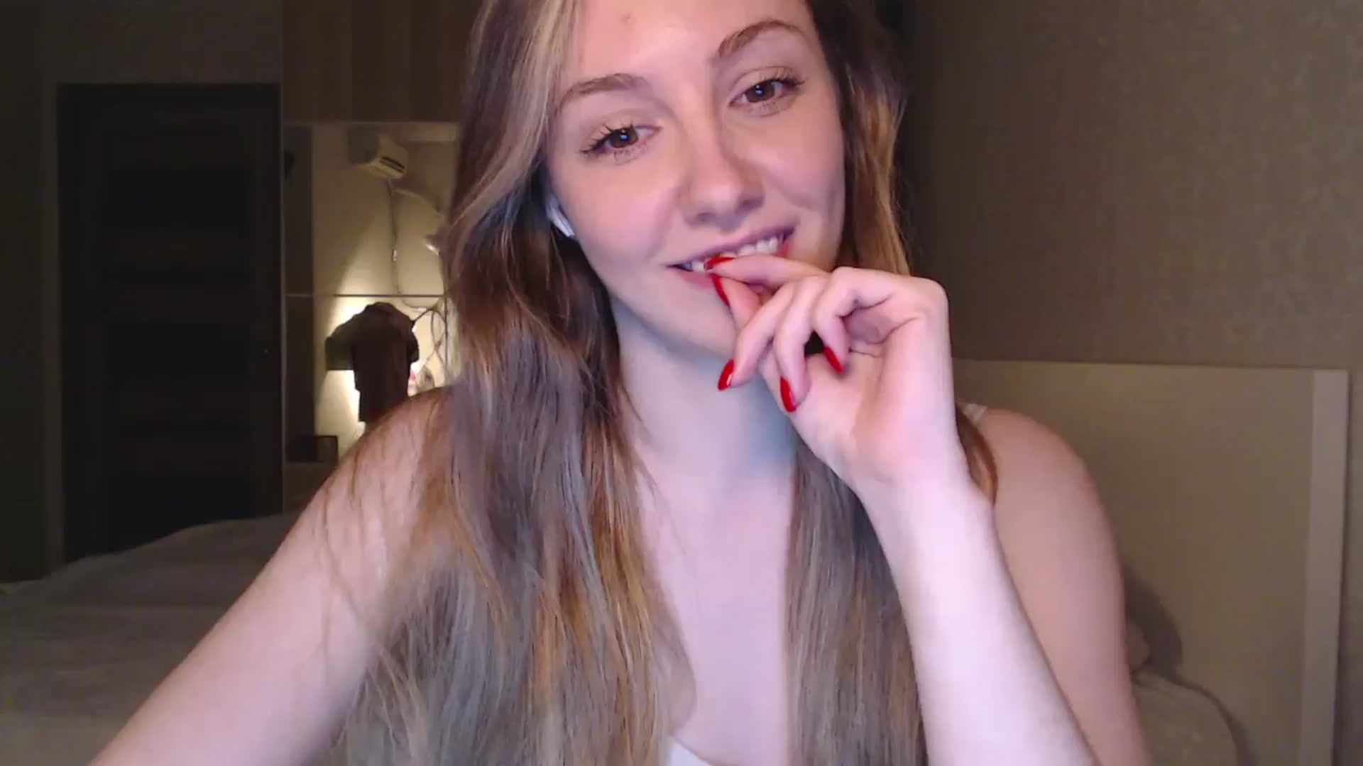 Gallery image thumbnail from Goddessblessu's myfreecams stream on, 11/06/2025, 19:55 image 13 of 20