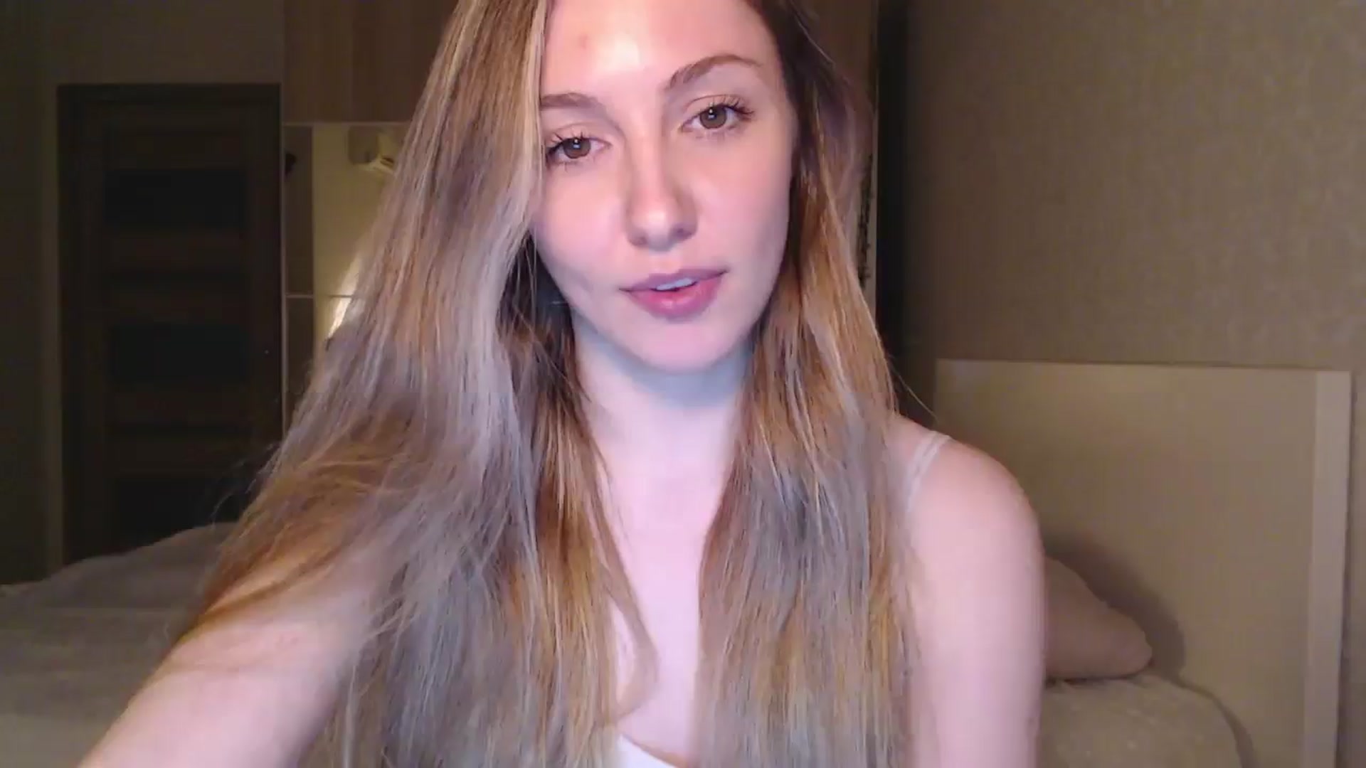 Gallery image thumbnail from Goddessblessu's myfreecams stream on, 11/06/2025, 19:55 image 18 of 20