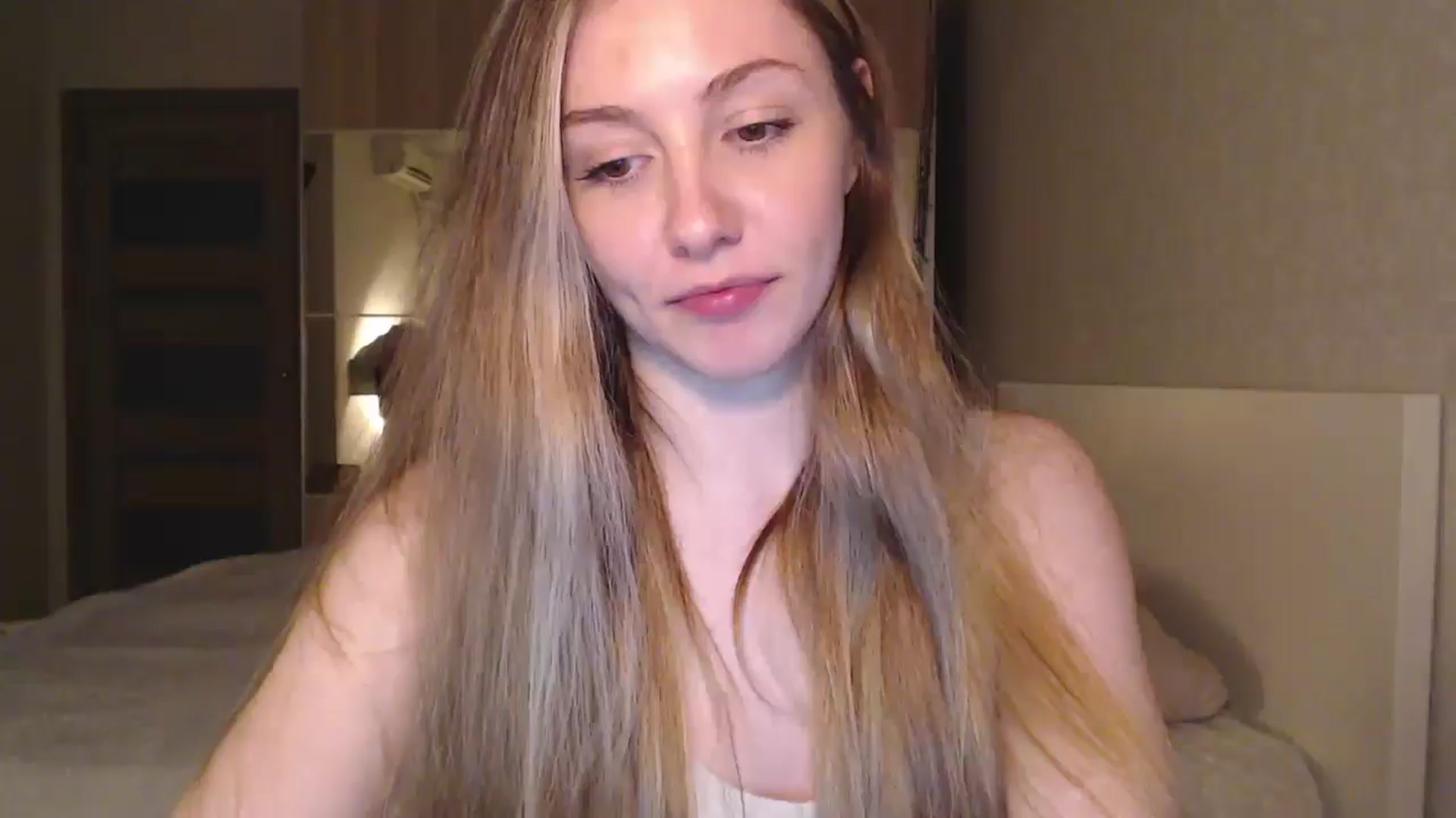 Gallery image thumbnail from Goddessblessu's myfreecams stream on, 11/06/2025, 19:55 image 6 of 20