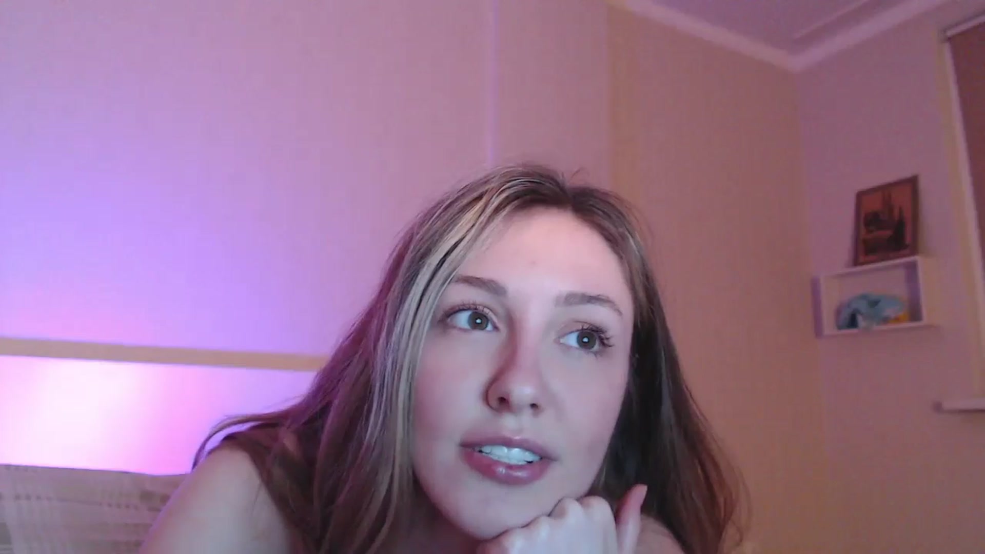 Gallery image thumbnail from Goddessblessu's myfreecams stream on, 11/24/2025, 19:52 image 3 of 20