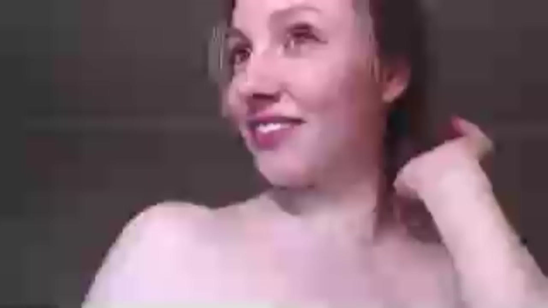 Gallery image thumbnail from Goddessblessu's myfreecams stream on, 12/21/2025, 20:14 image 18 of 20
