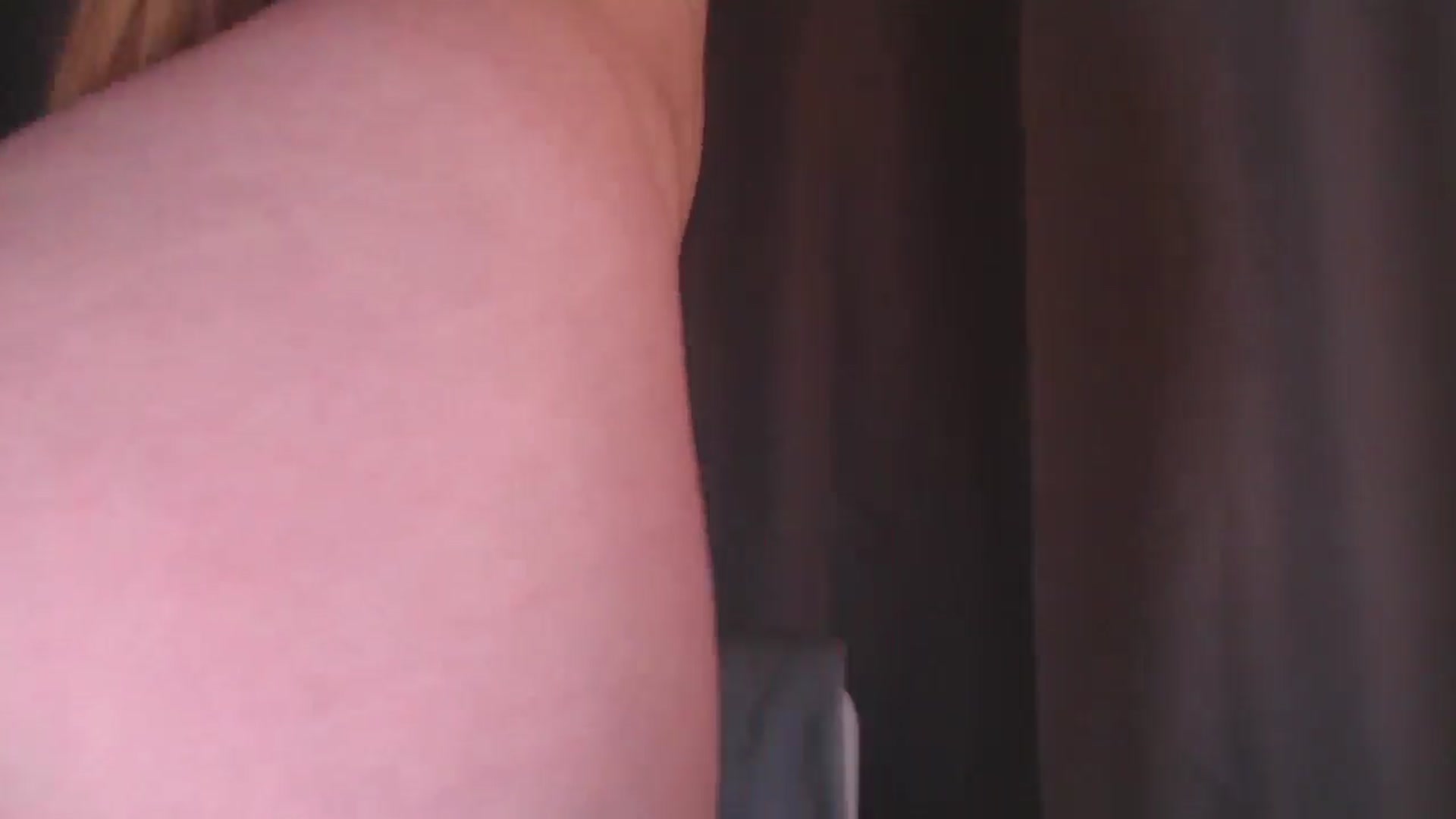 Gallery image thumbnail from Goddessblessu's myfreecams stream on, 12/24/2025, 19:41 image 13 of 20