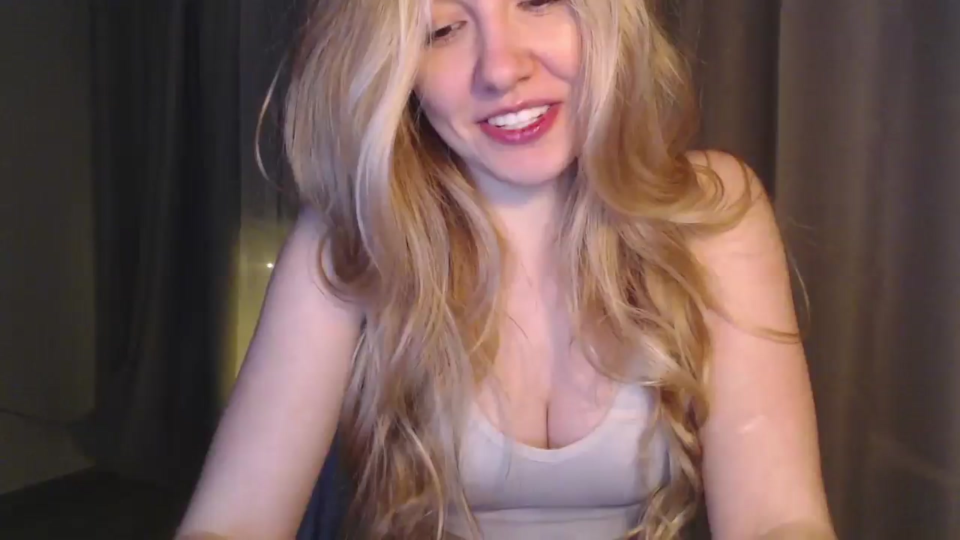 Gallery image thumbnail from Goddessblessu's myfreecams stream on, 01/14/2026, 17:47 image 1 of 20