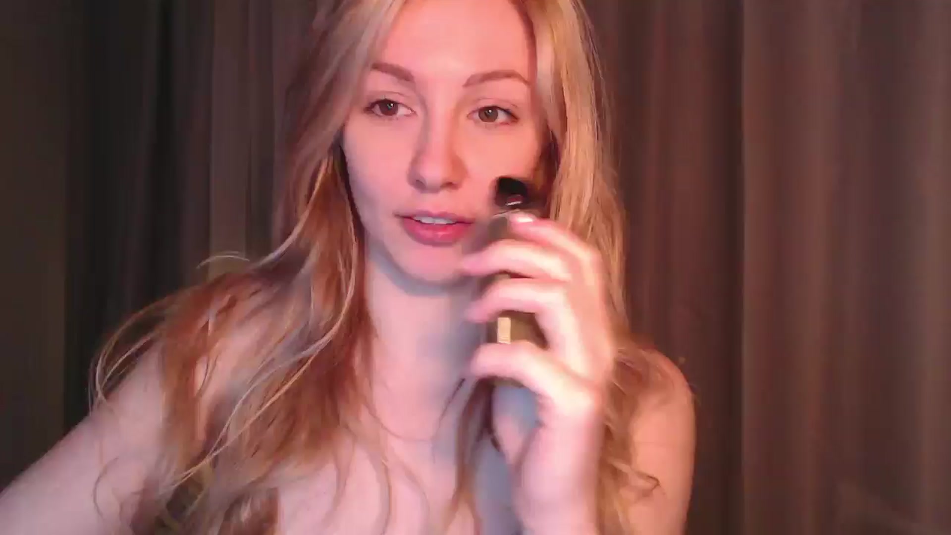 Gallery image thumbnail from Goddessblessu's myfreecams stream on, 01/14/2026, 18:34 image 17 of 20