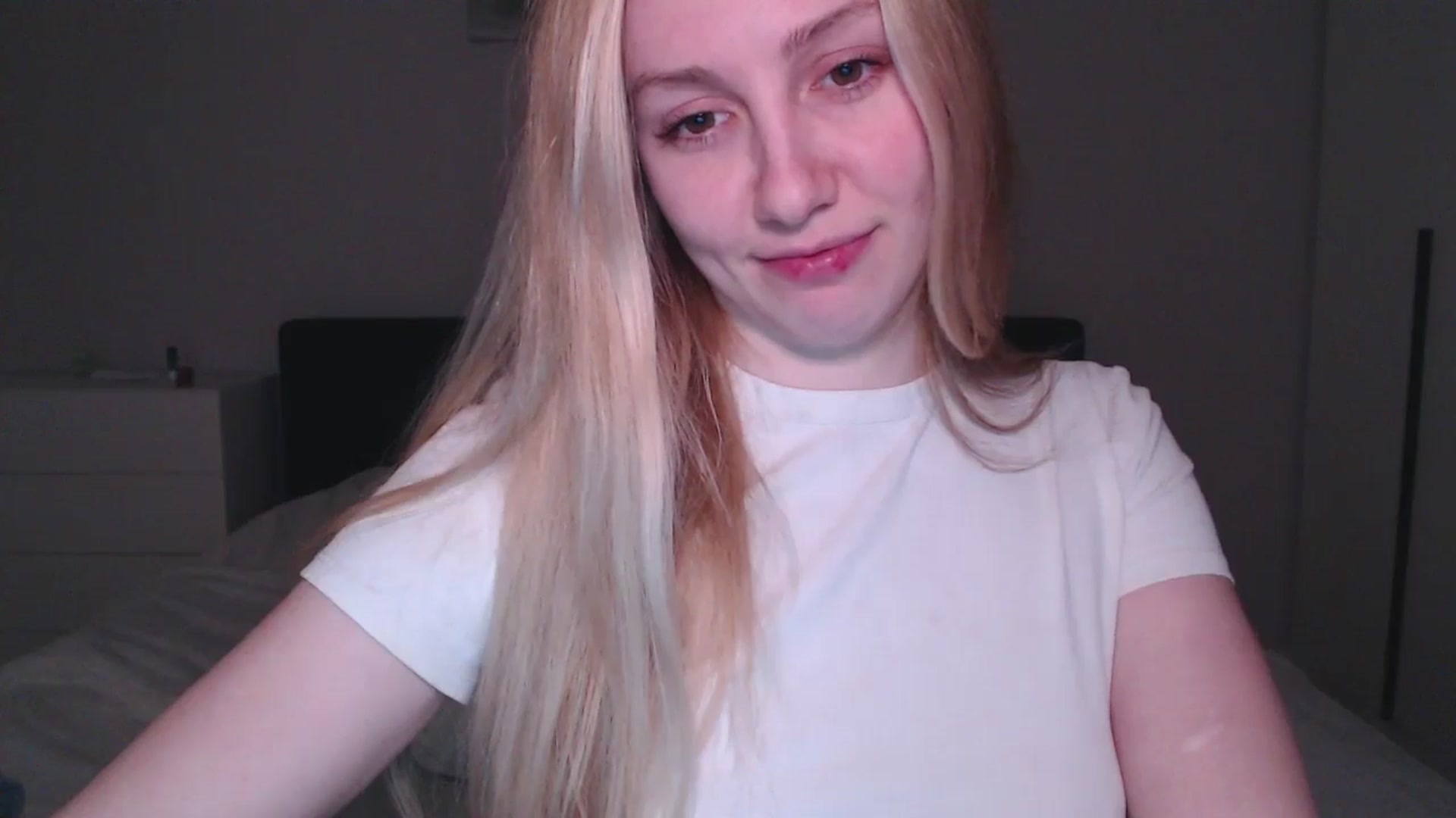 Gallery image thumbnail from Goddessblessu's myfreecams stream on, 02/20/2026, 18:09 image 12 of 20