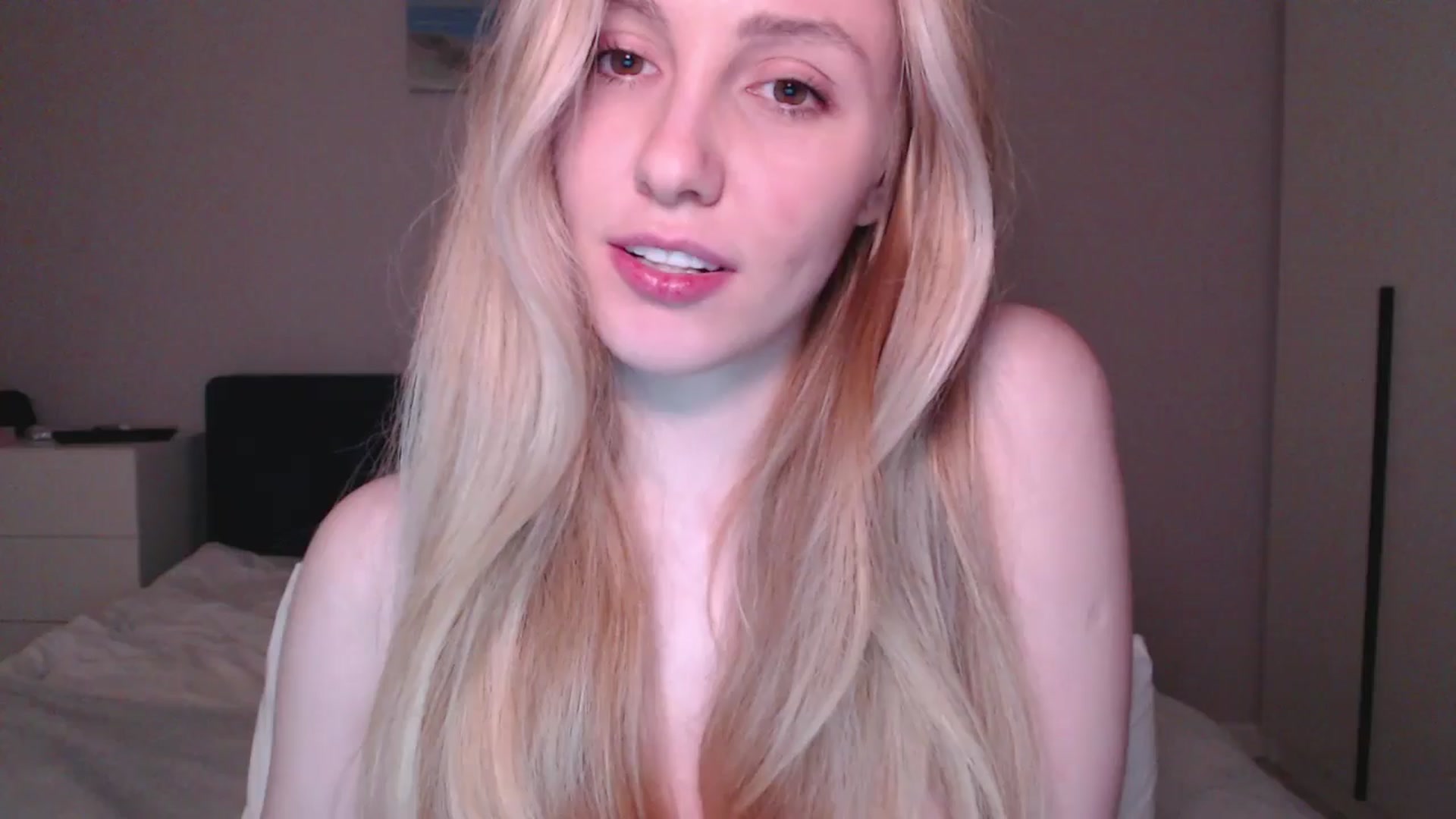 Gallery image thumbnail from Goddessblessu's myfreecams stream on, 02/21/2026, 21:25 image 2 of 20
