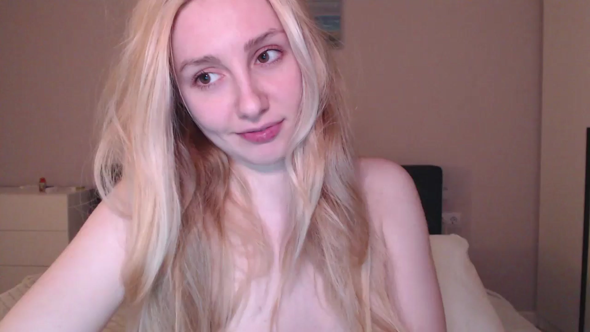 Gallery image thumbnail from Goddessblessu's myfreecams stream on, 02/26/2026, 18:28 image 1 of 20