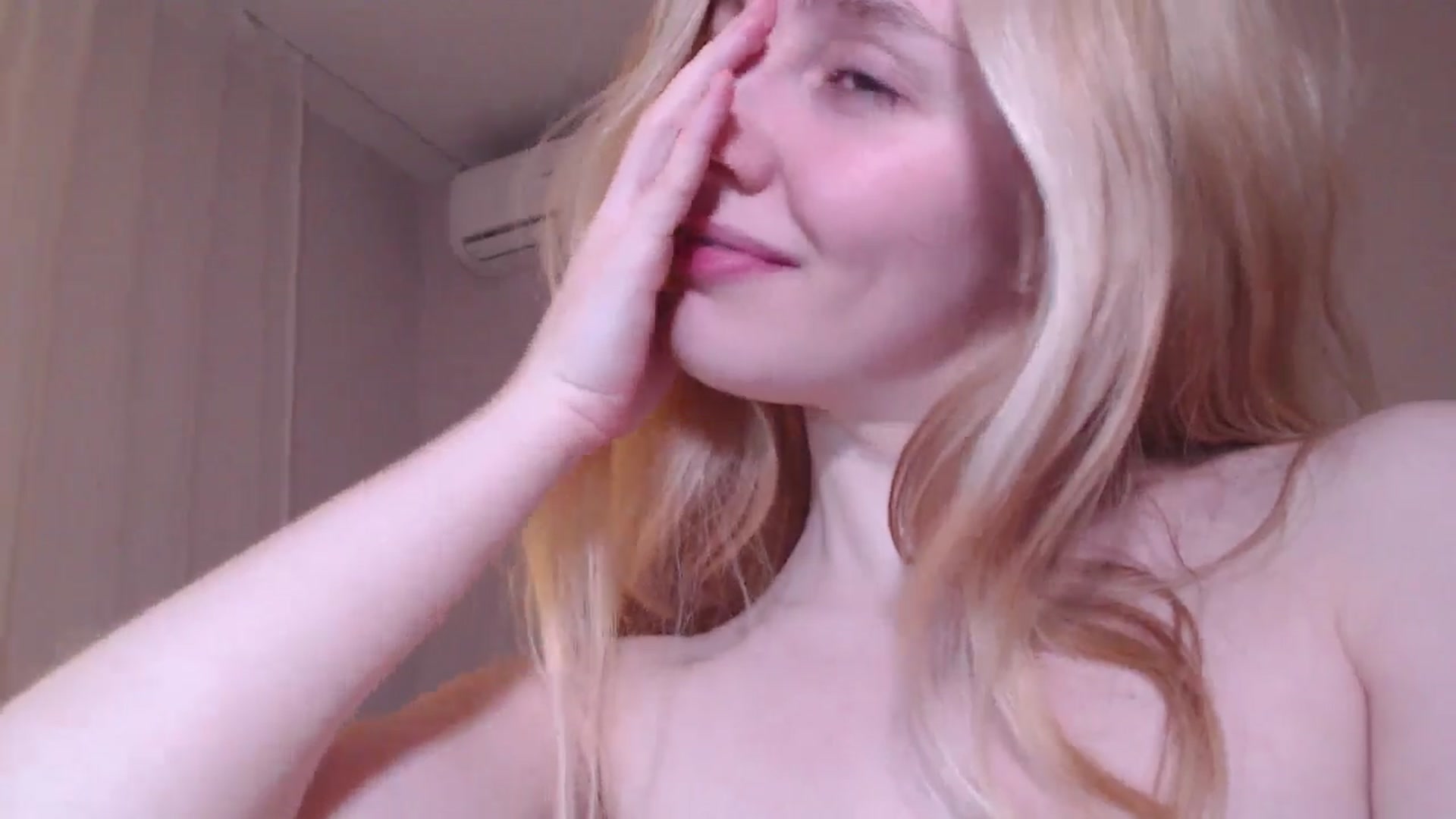 Gallery image thumbnail from Goddessblessu's myfreecams stream on, 03/18/2026, 21:55 image 12 of 20
